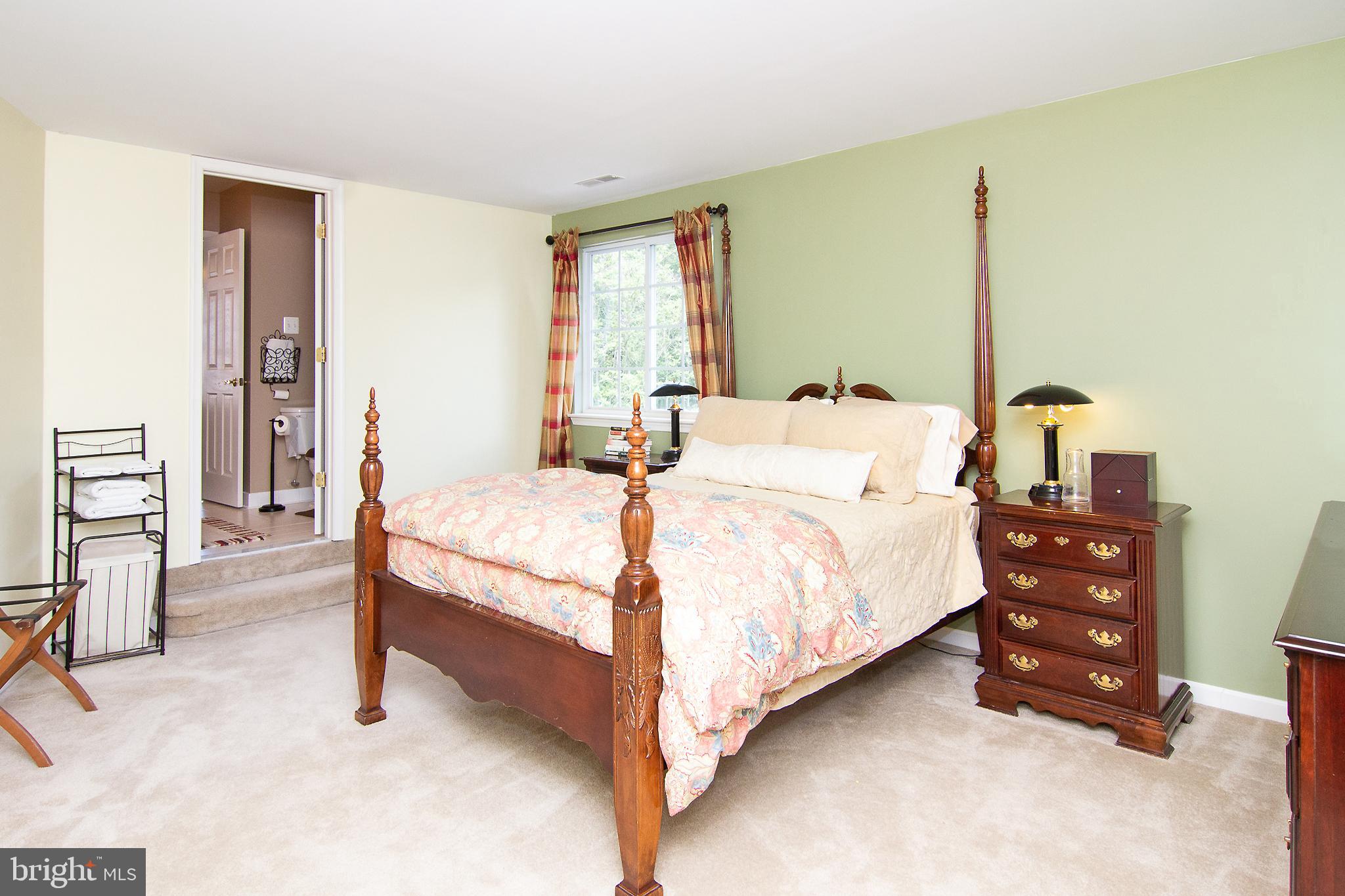 WOODSYDE ESTATES - Residential