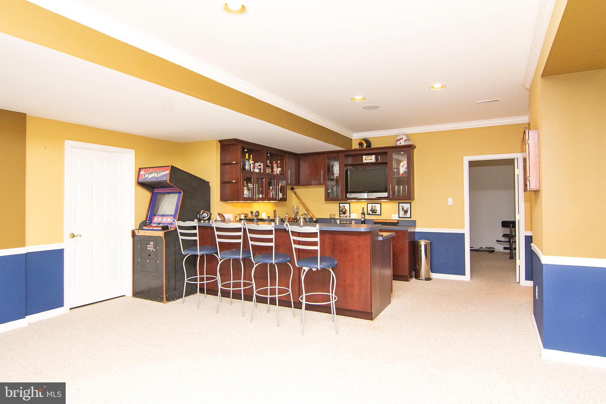 WOODSYDE ESTATES - Residential