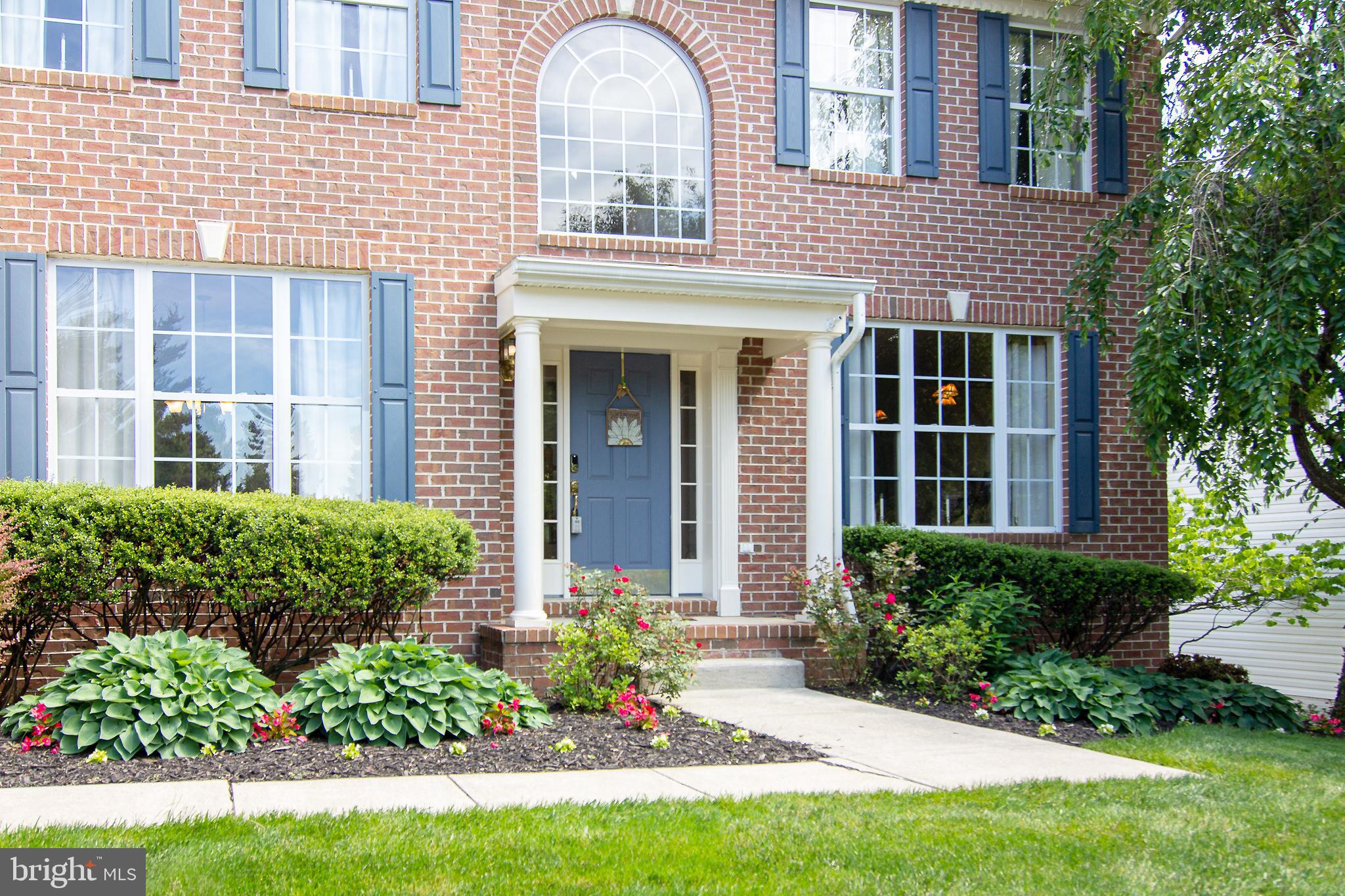 WOODSYDE ESTATES - Residential