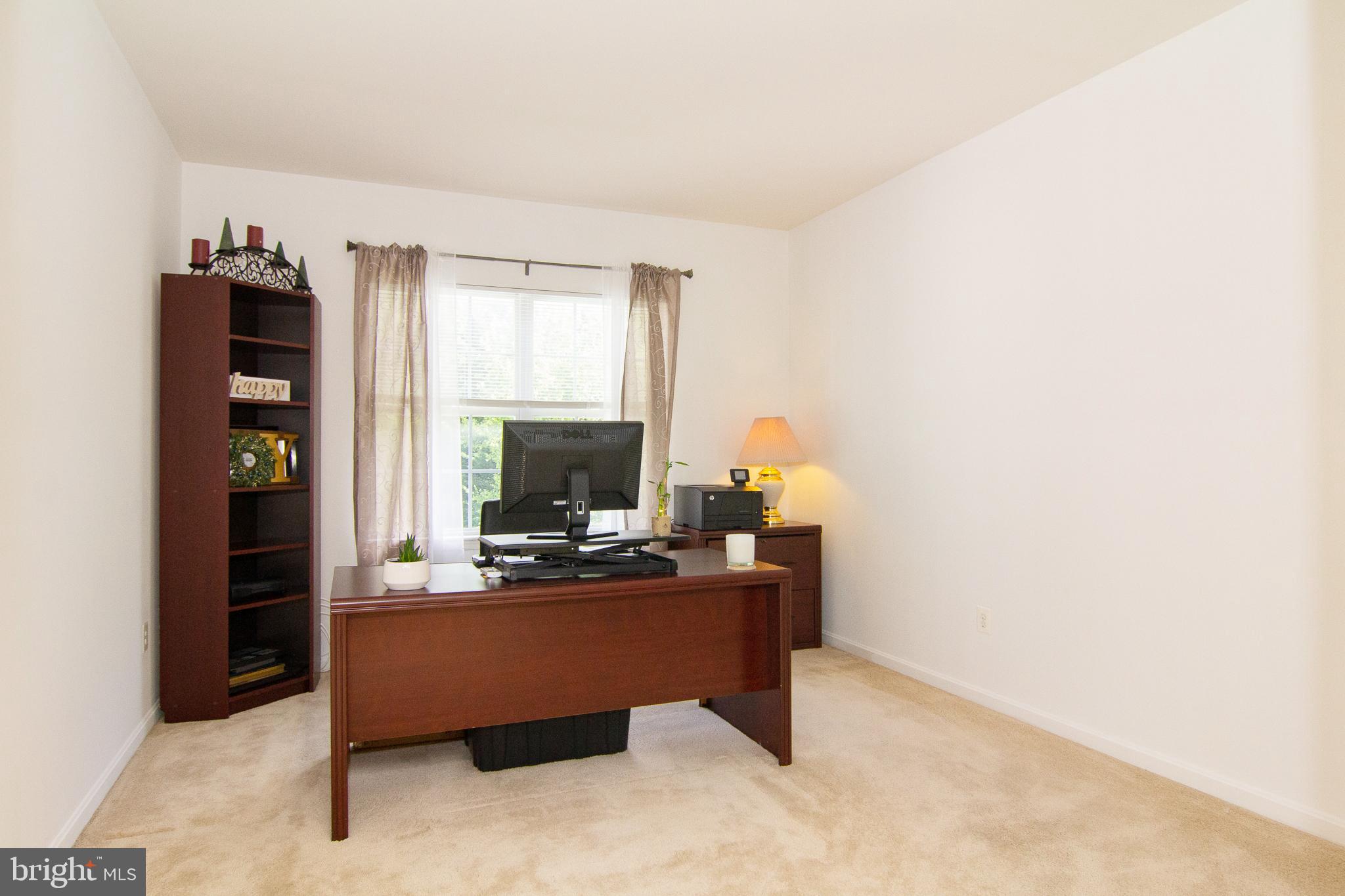 WOODSYDE ESTATES - Residential