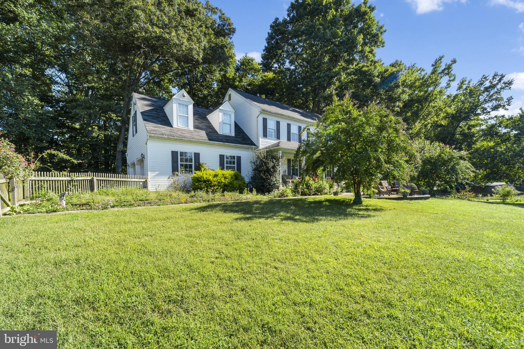 MARLBORO MANOR - Farm