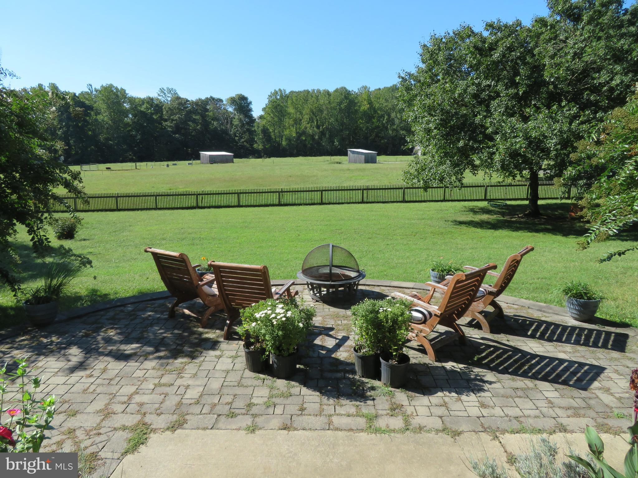 MARLBORO MANOR - Farm