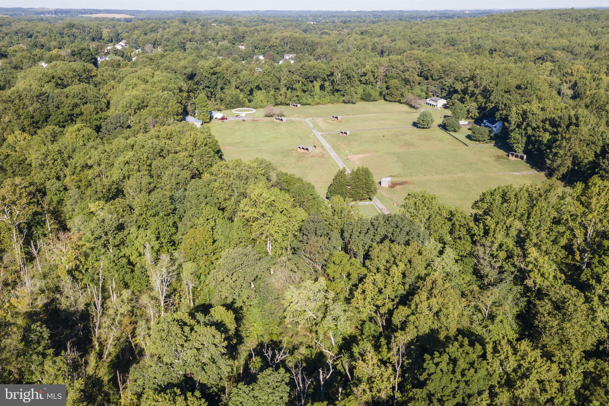 MARLBORO MANOR - Farm