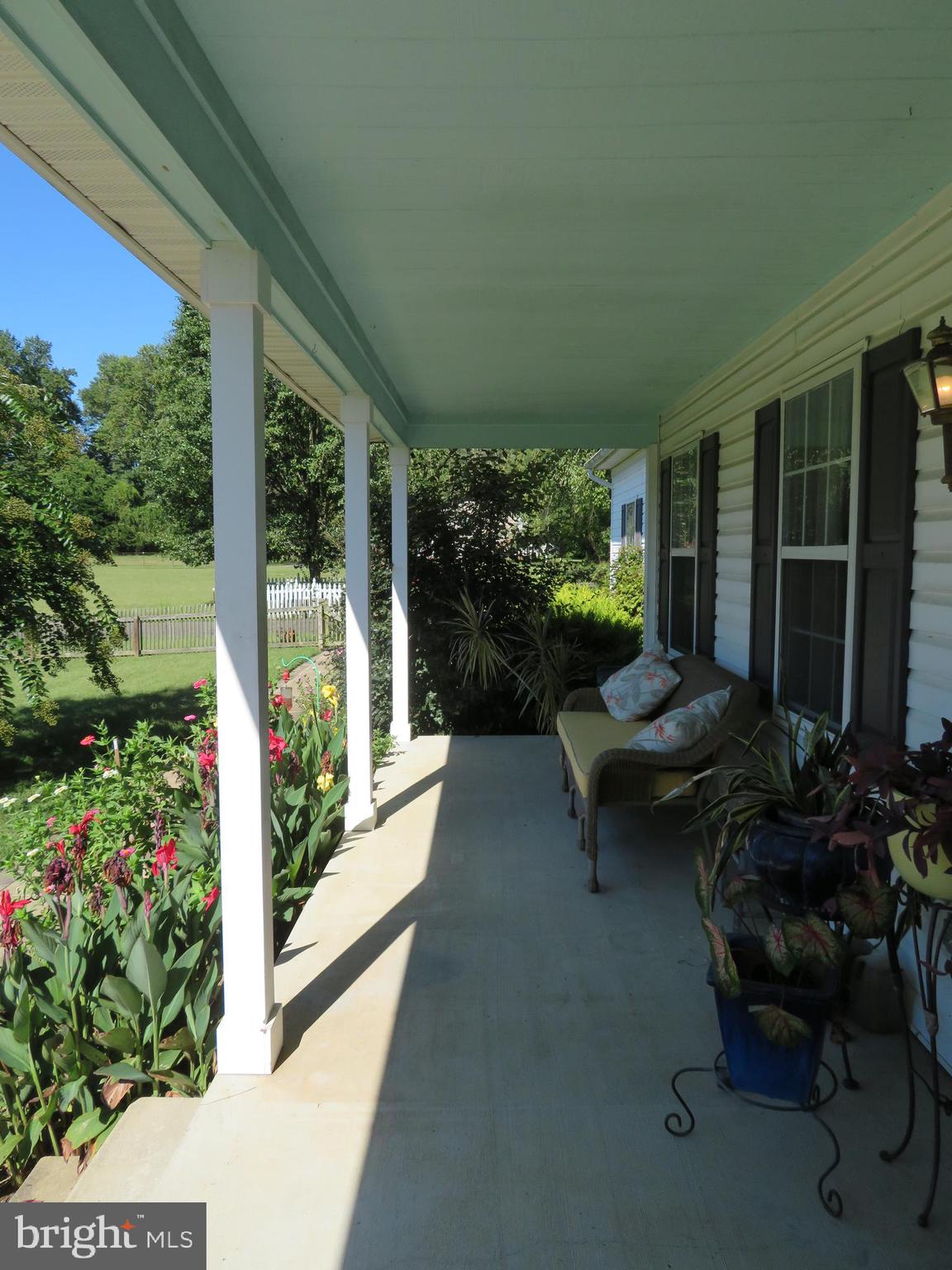 MARLBORO MANOR - Farm