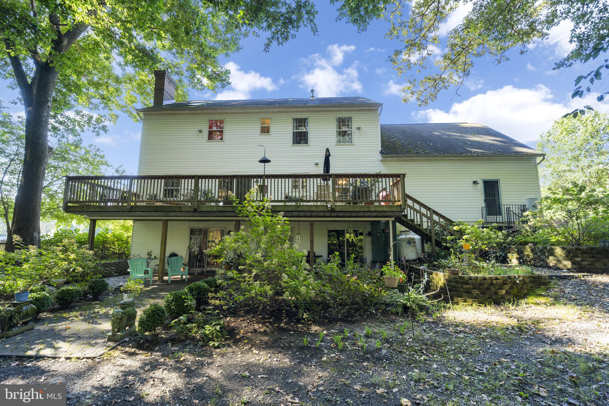 MARLBORO MANOR - Farm