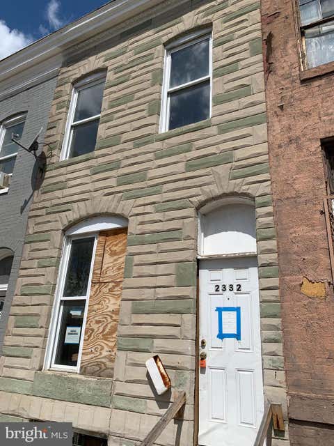 Townhouse For Sale - 2332 W Baltimore Street<br/> BALTIMORE, MD 21223