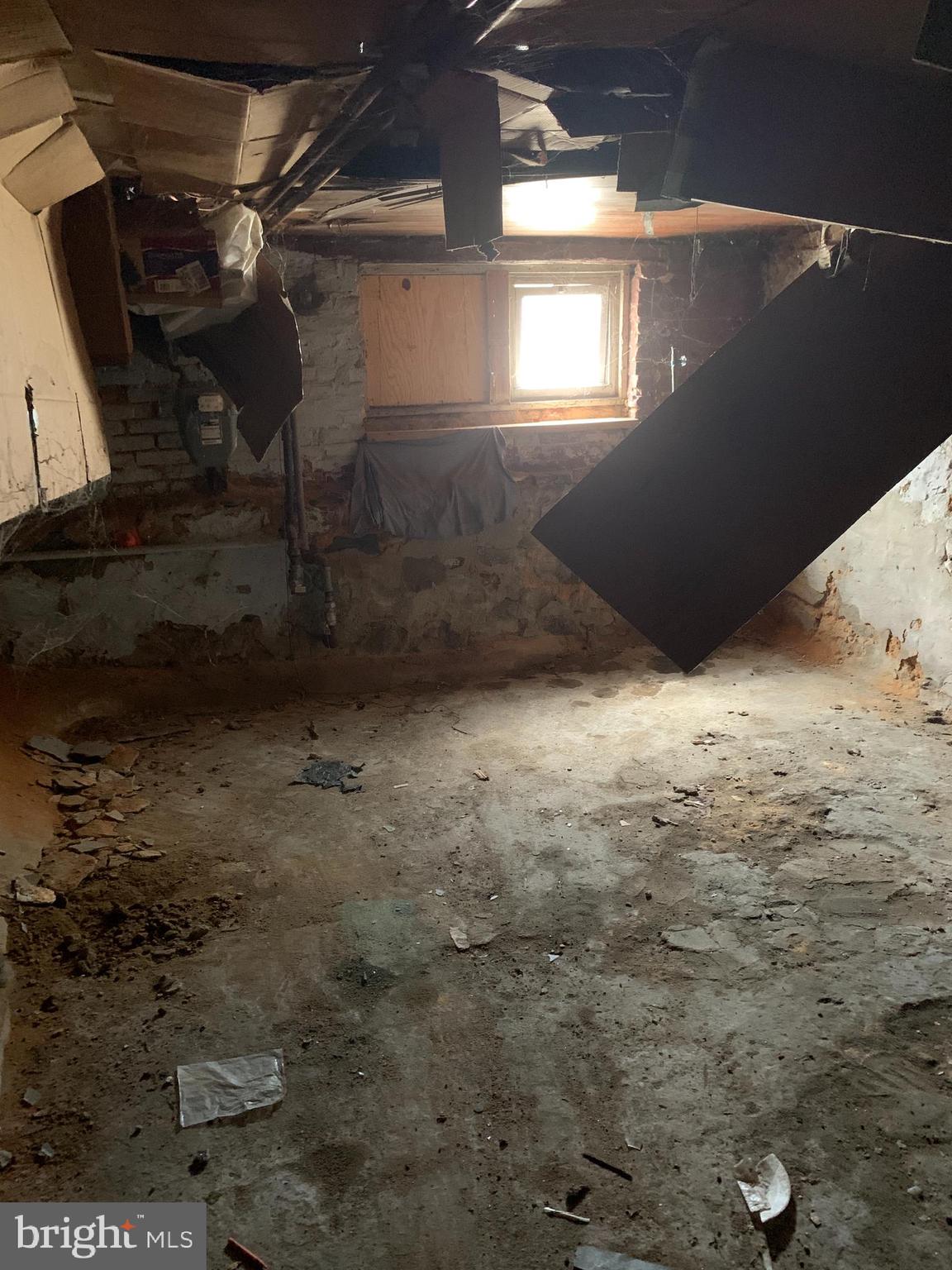 WEST BALTIMORE - Residential