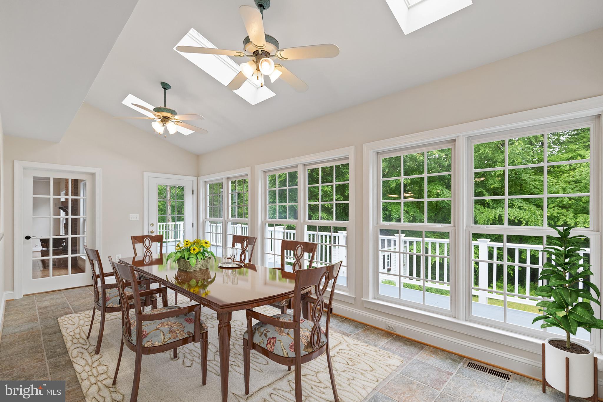 STONECREST - Residential