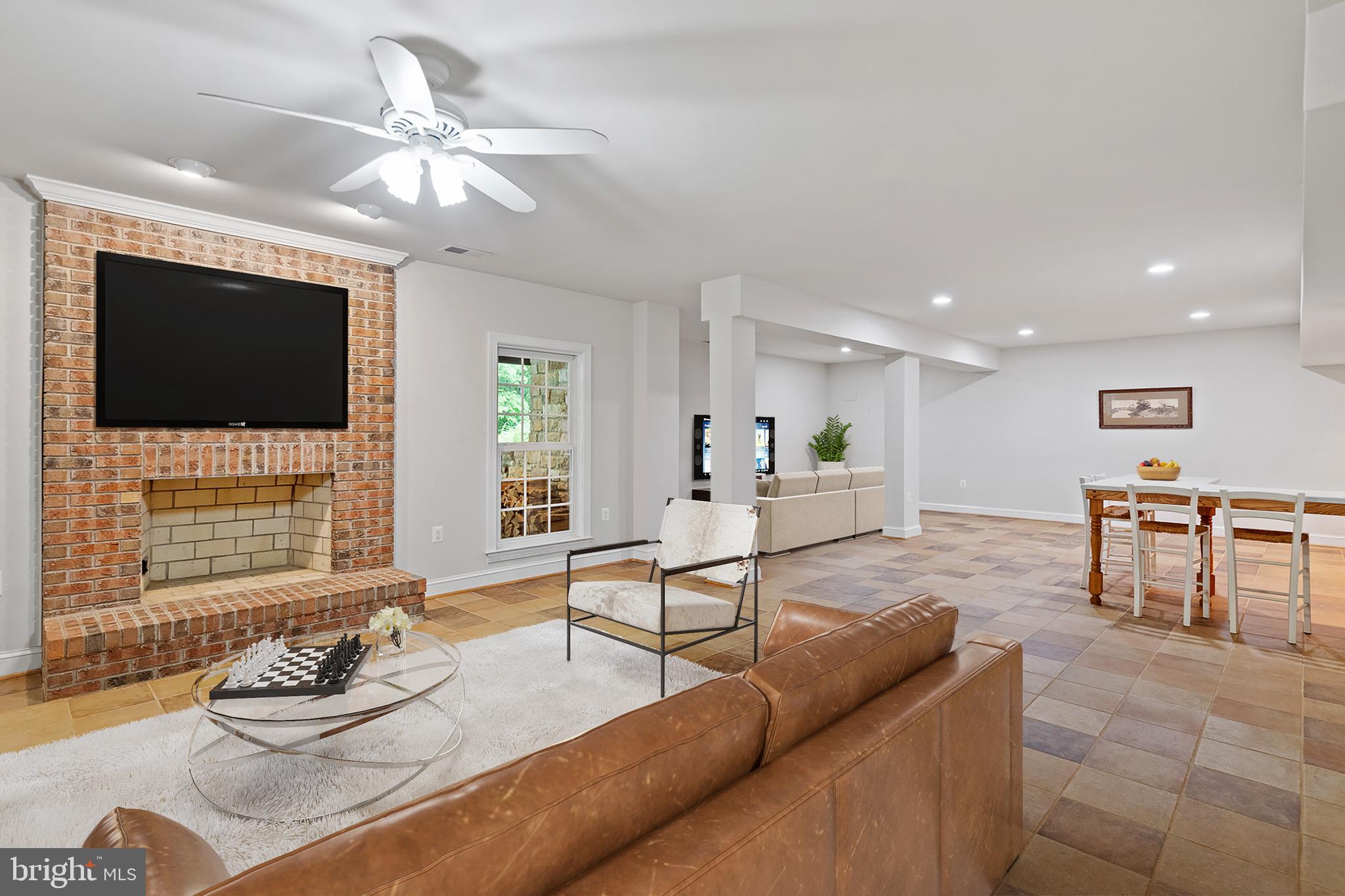 STONECREST - Residential