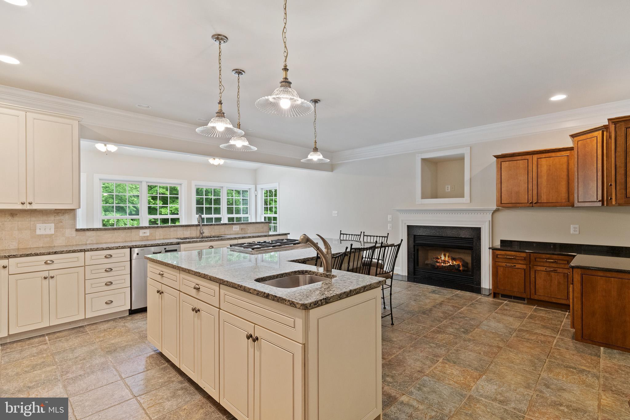 STONECREST - Residential