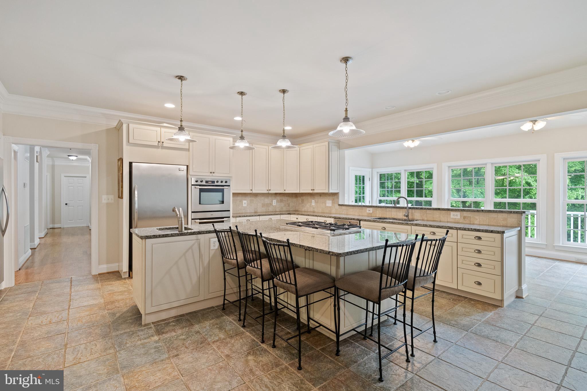 STONECREST - Residential