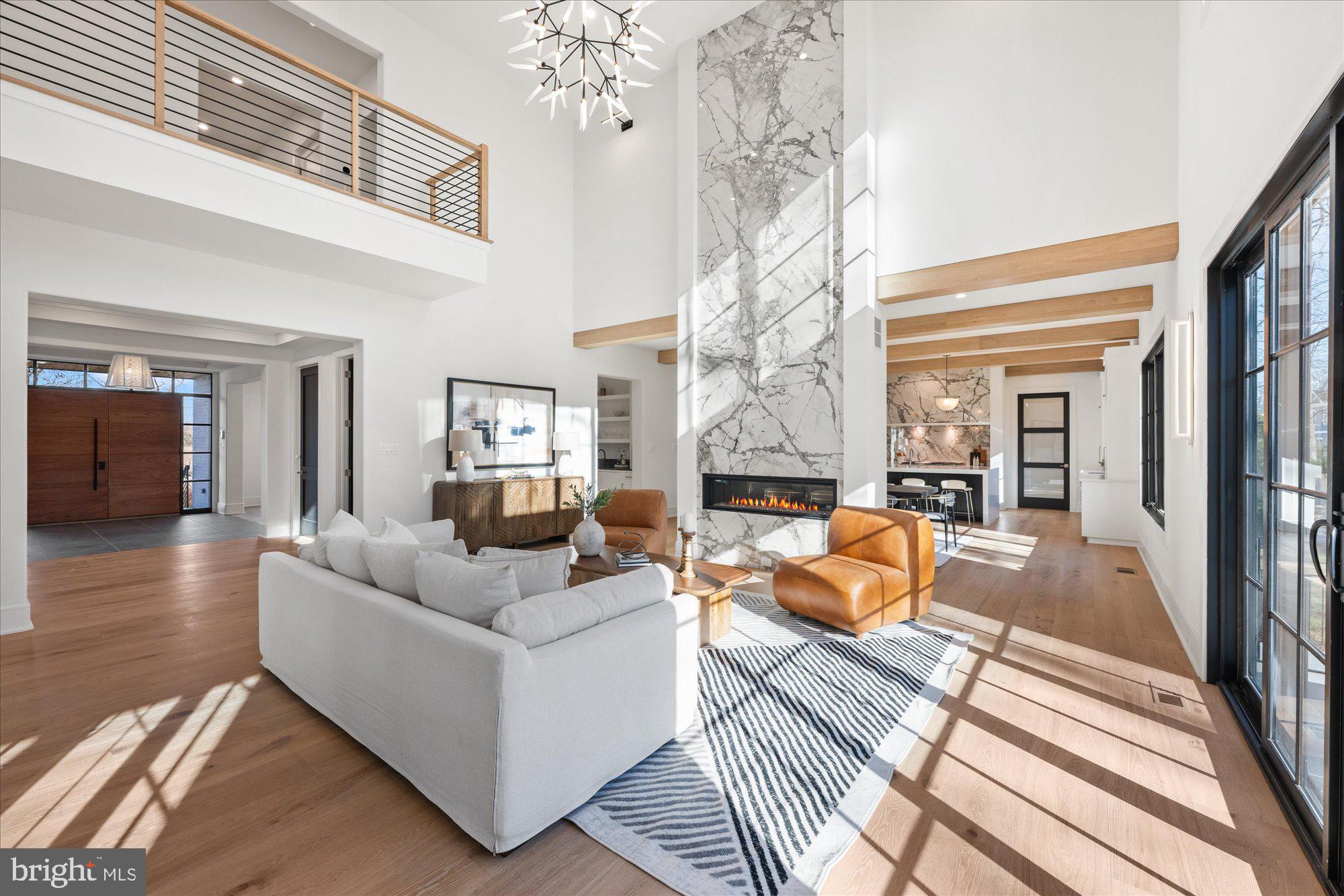 MURMURING PINES - Residential