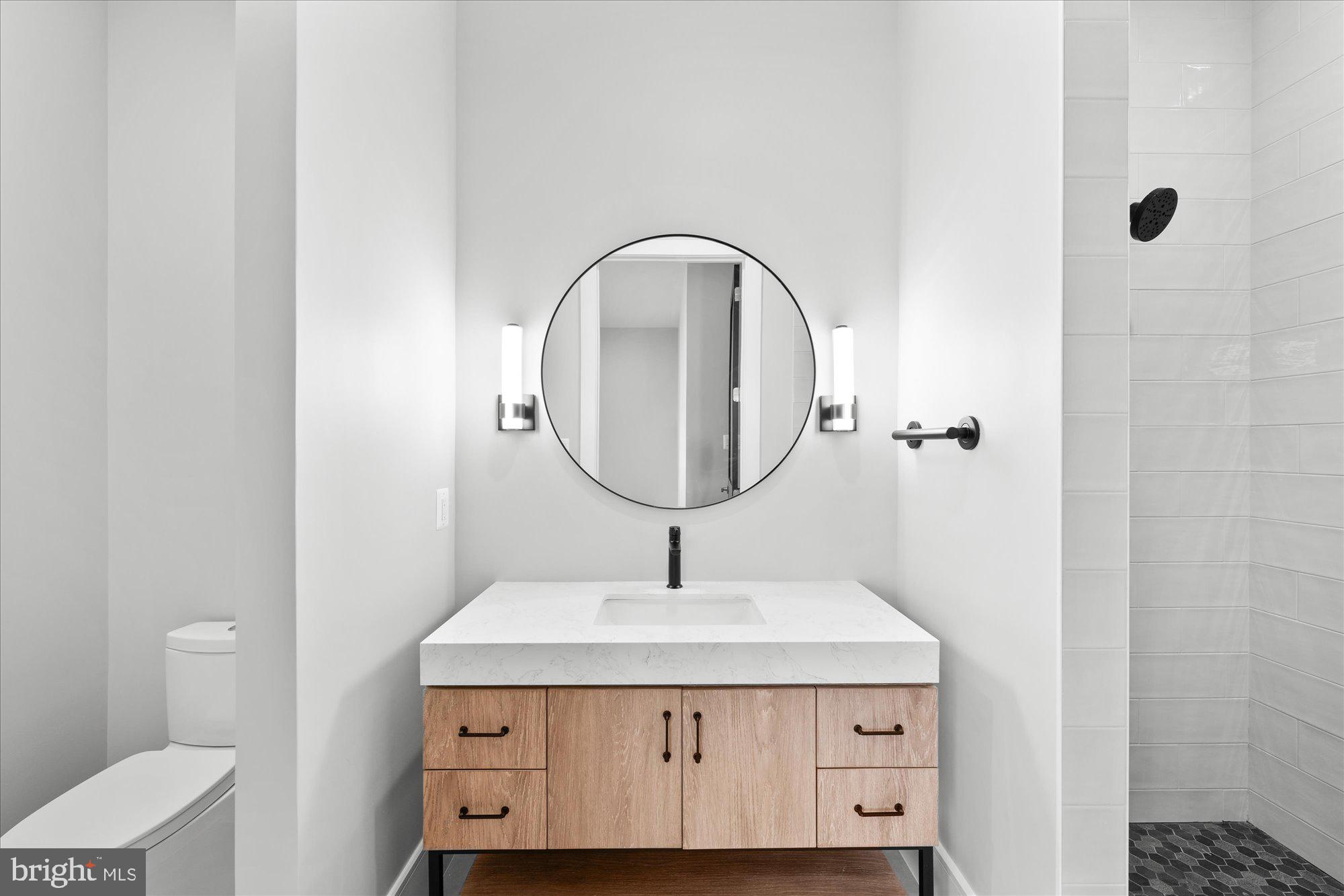 MURMURING PINES - Residential