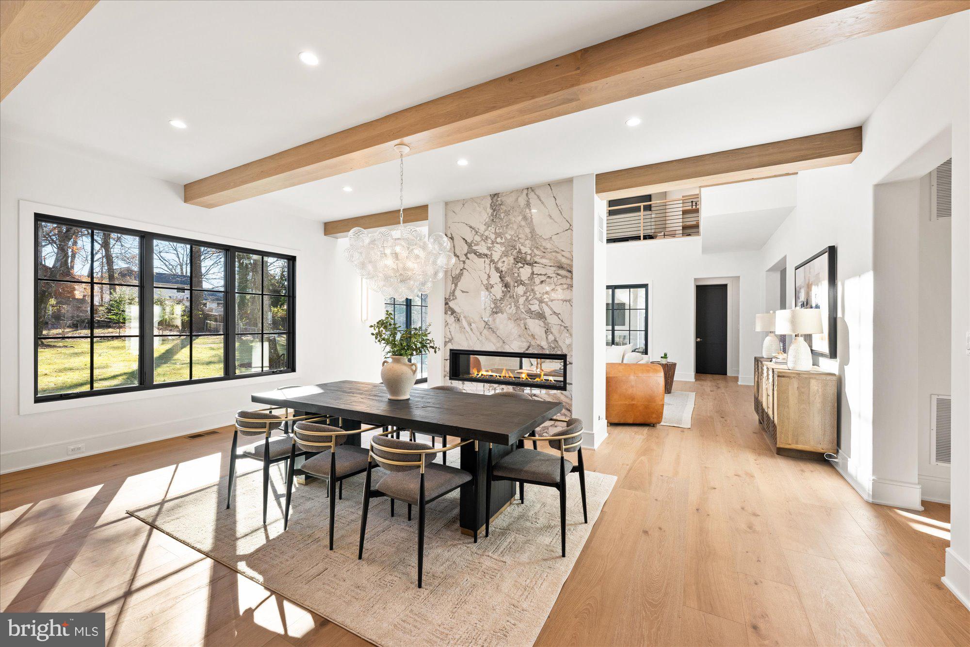 MURMURING PINES - Residential