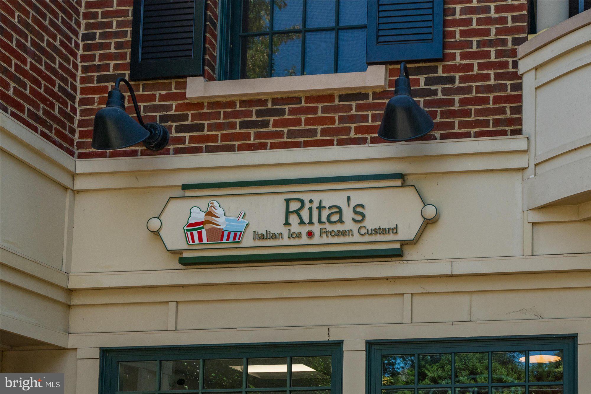 MURMURING PINES - Residential