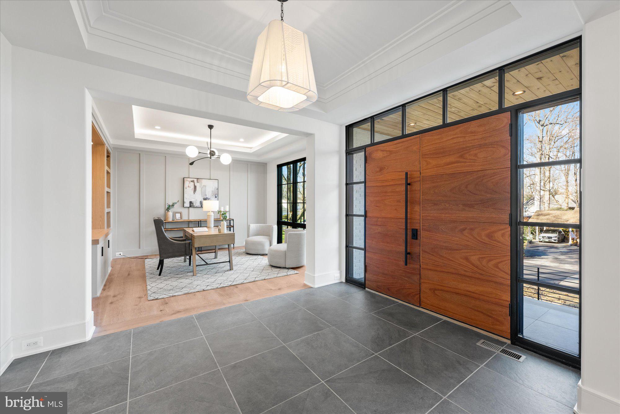 MURMURING PINES - Residential