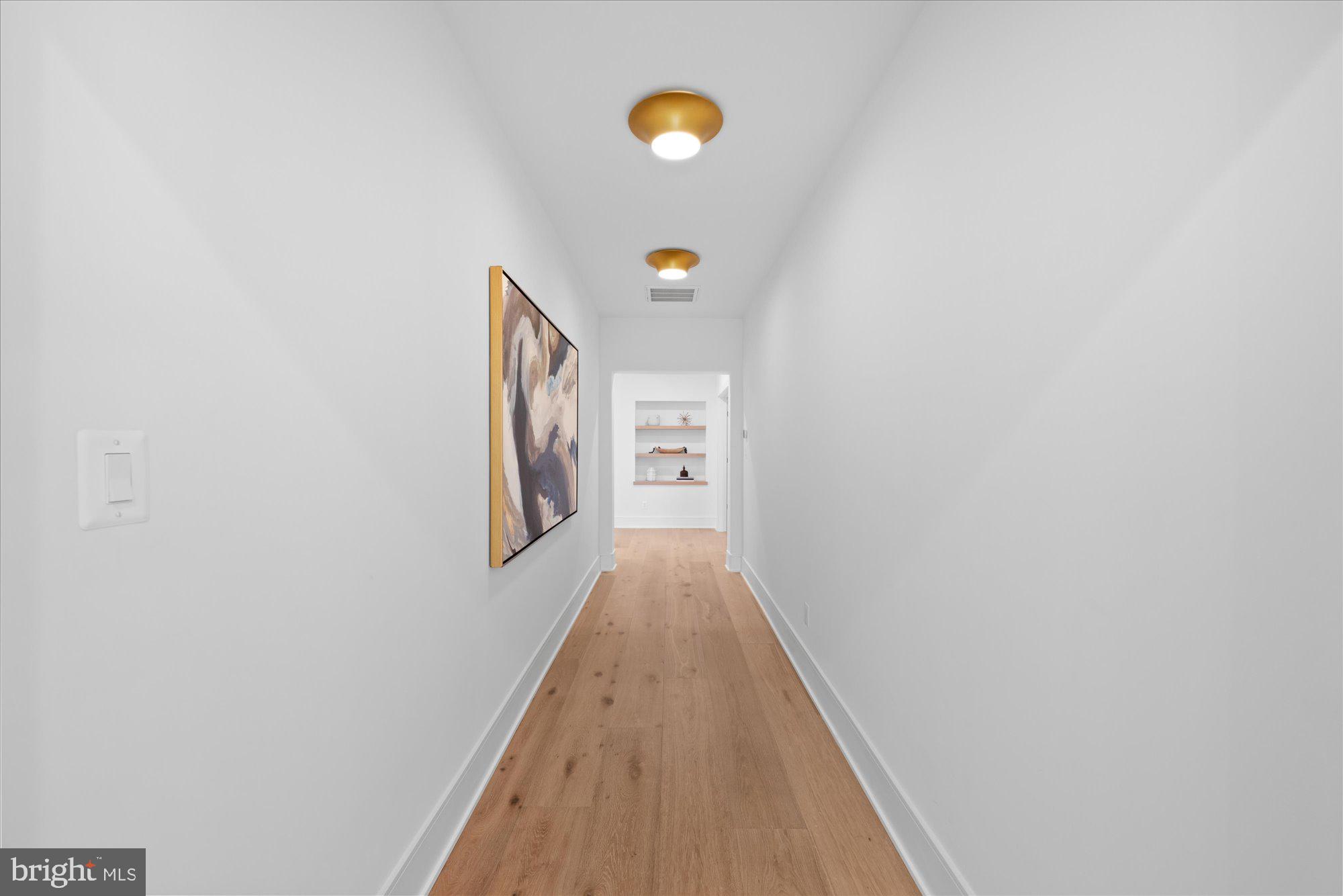 MURMURING PINES - Residential