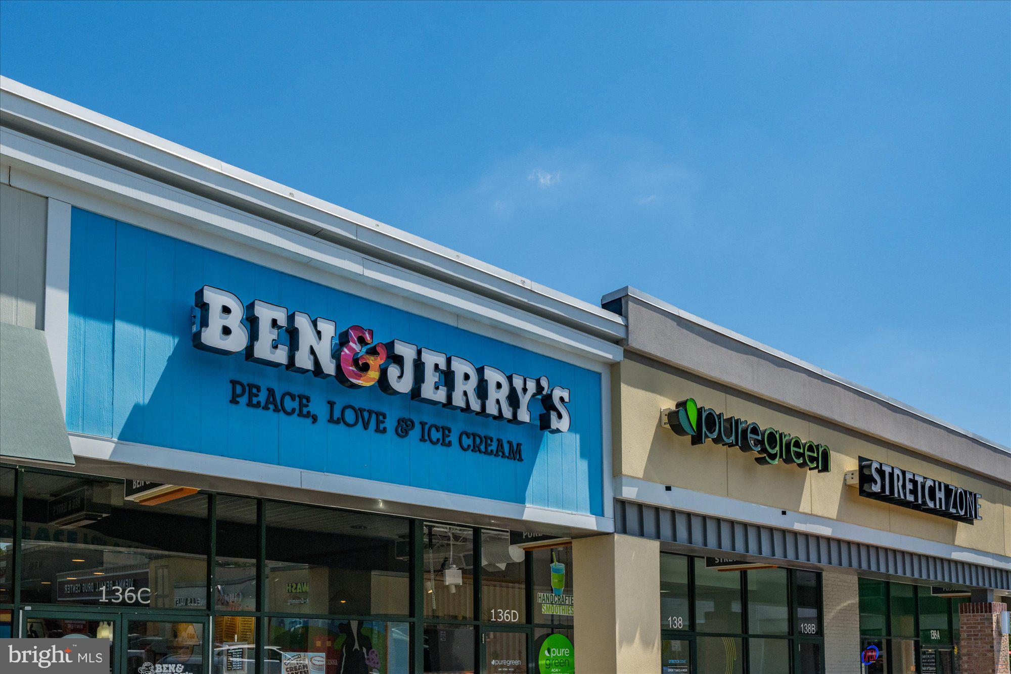 MURMURING PINES - Residential