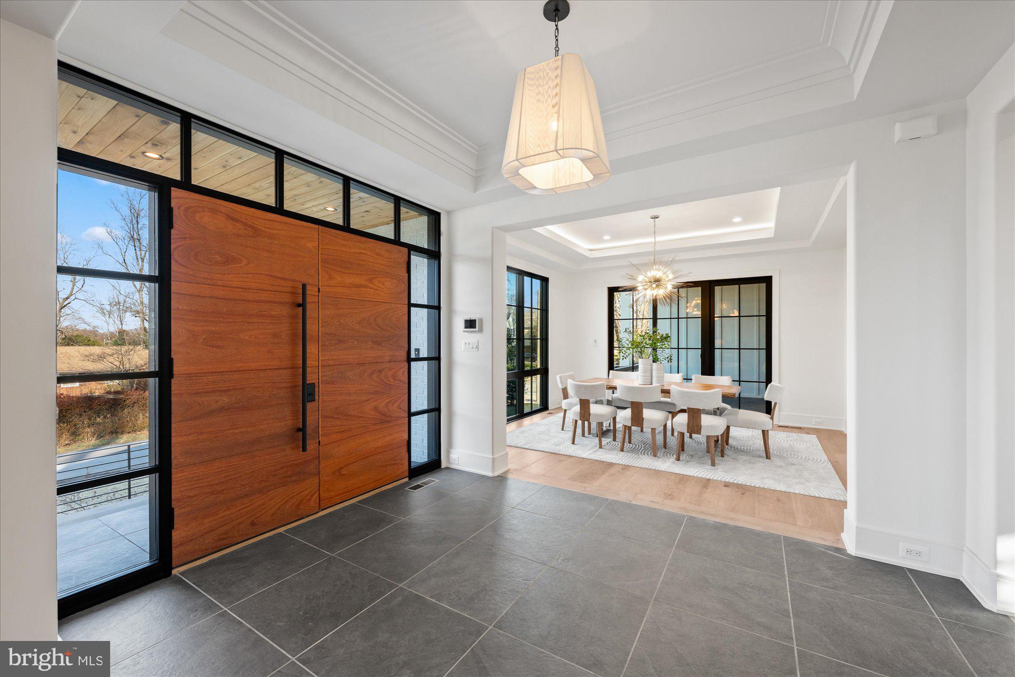 MURMURING PINES - Residential