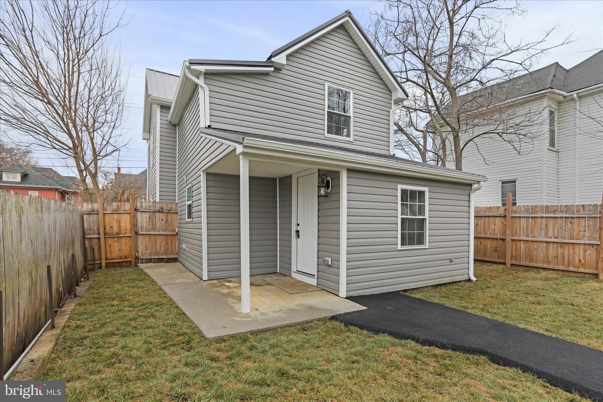 MARTINSBURG CITY - Residential