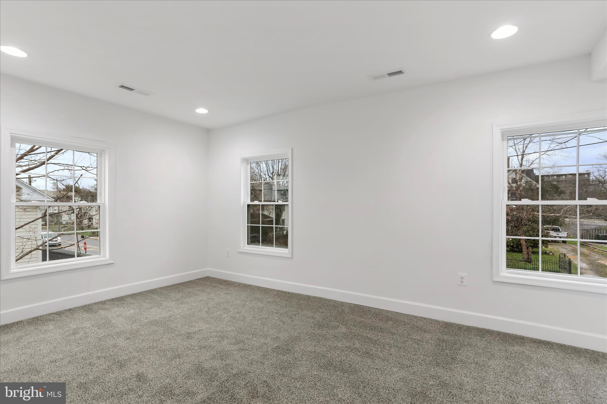 MARTINSBURG CITY - Residential