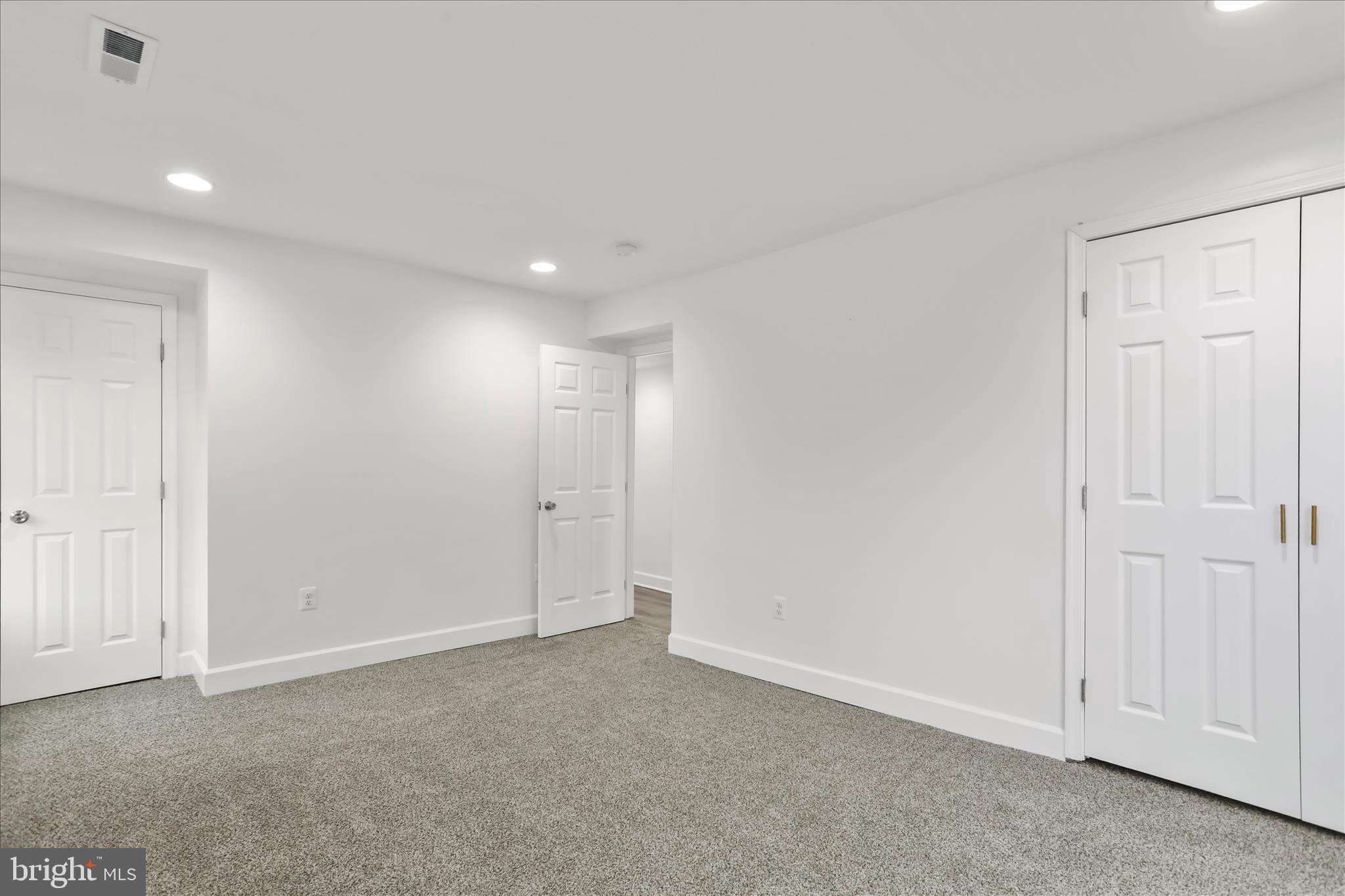 MARTINSBURG CITY - Residential