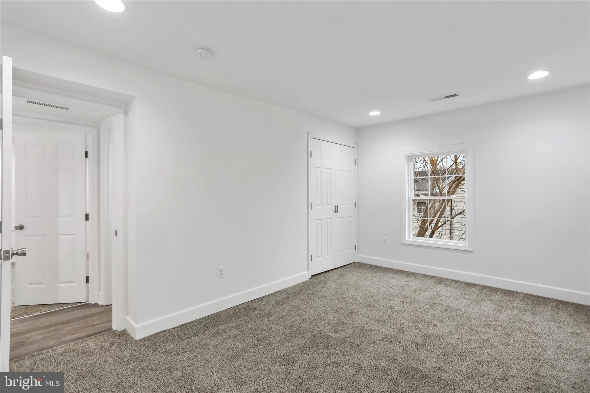 MARTINSBURG CITY - Residential