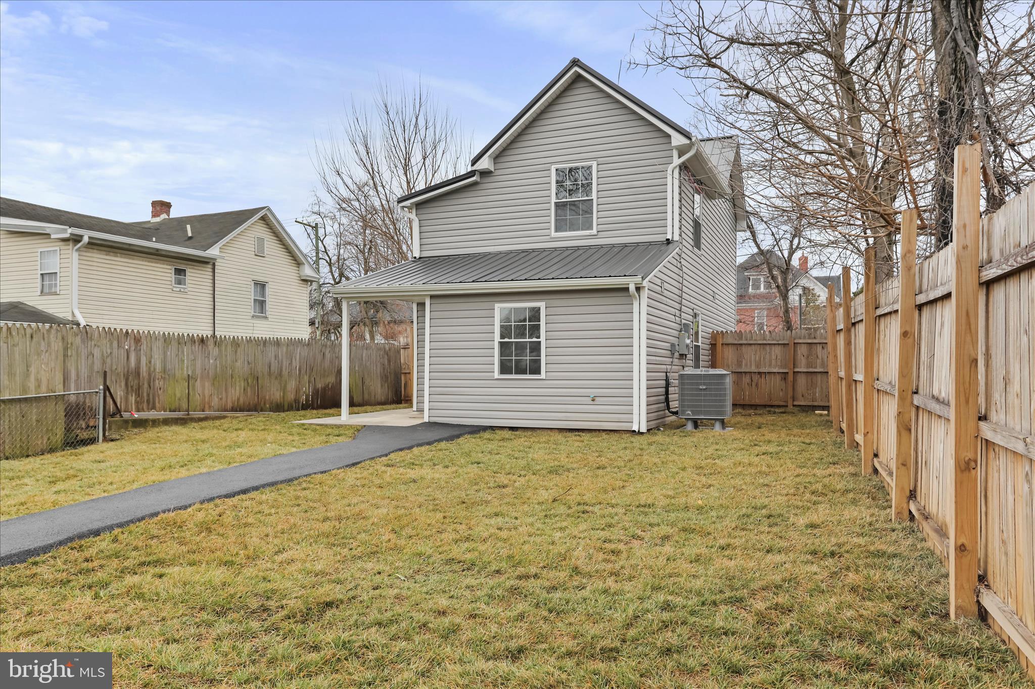 MARTINSBURG CITY - Residential