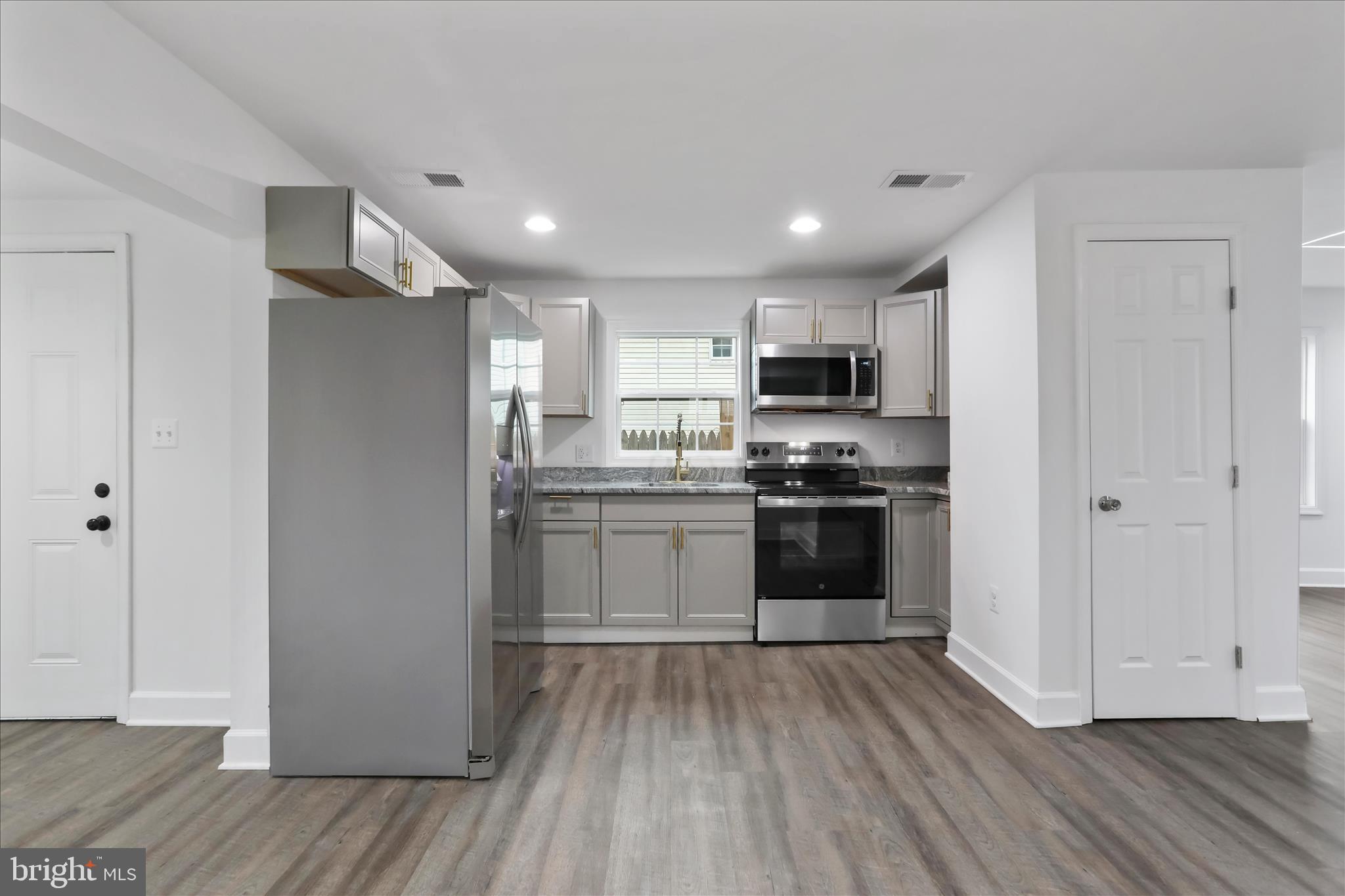 MARTINSBURG CITY - Residential