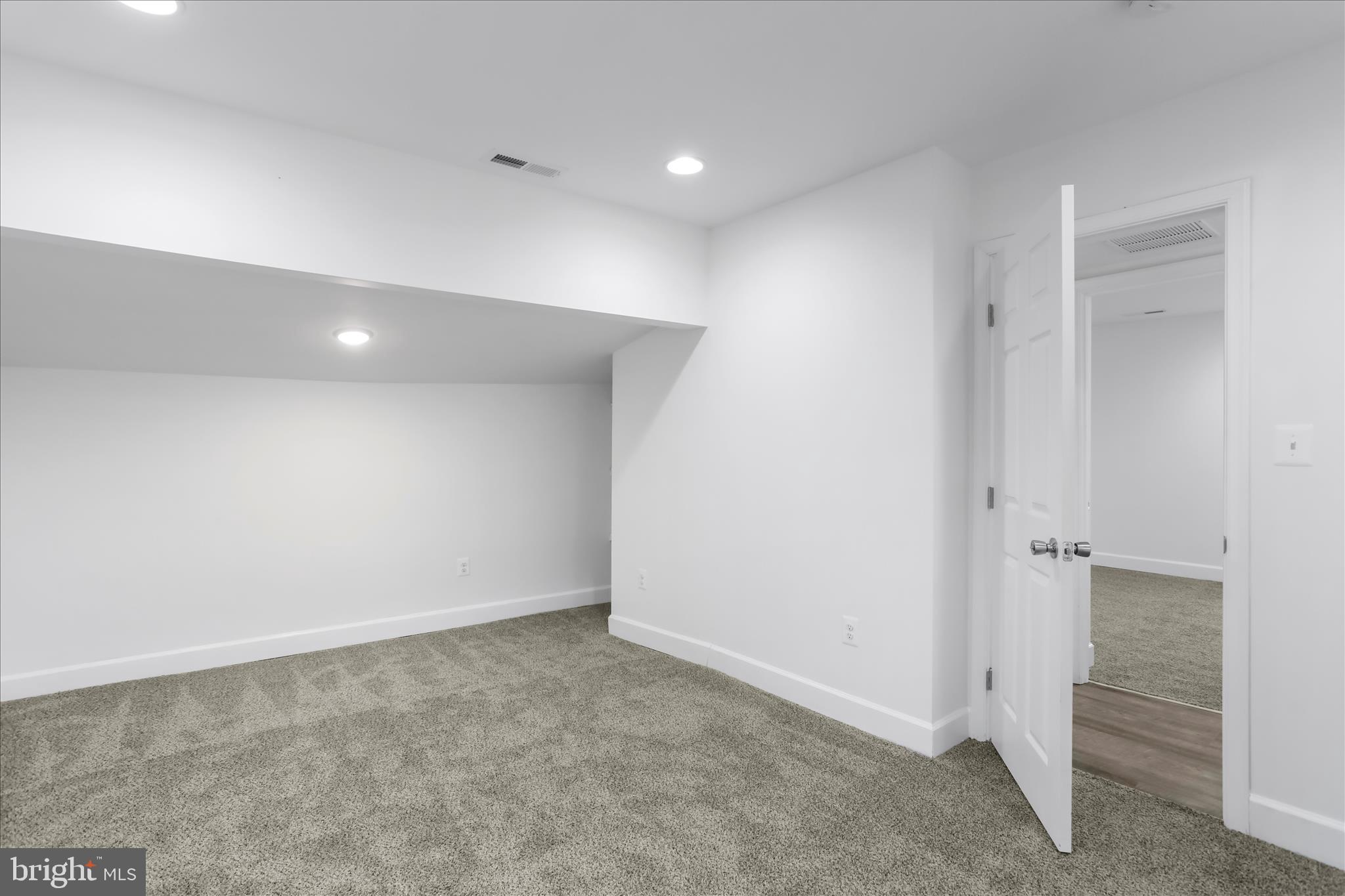 MARTINSBURG CITY - Residential