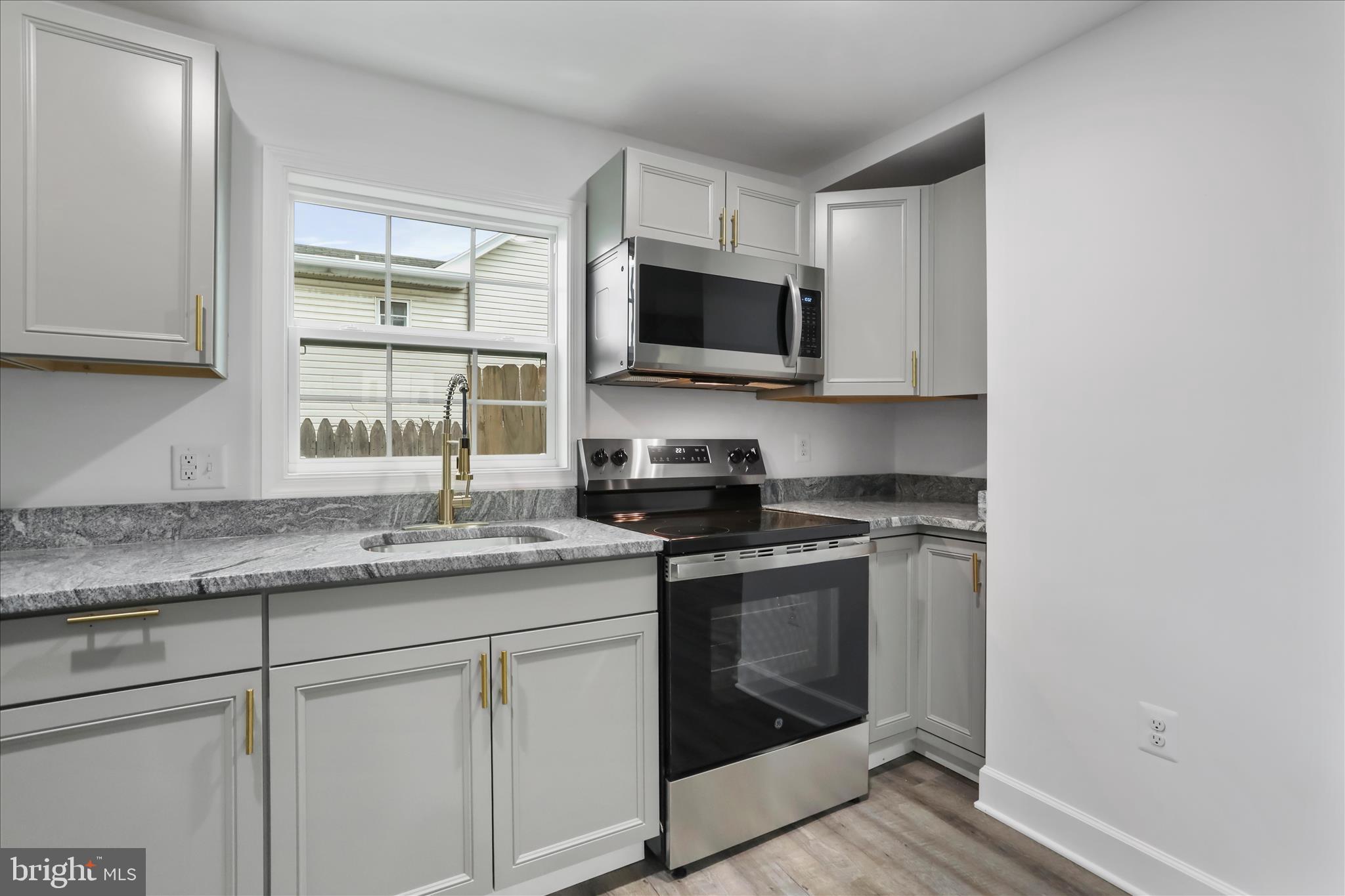 MARTINSBURG CITY - Residential