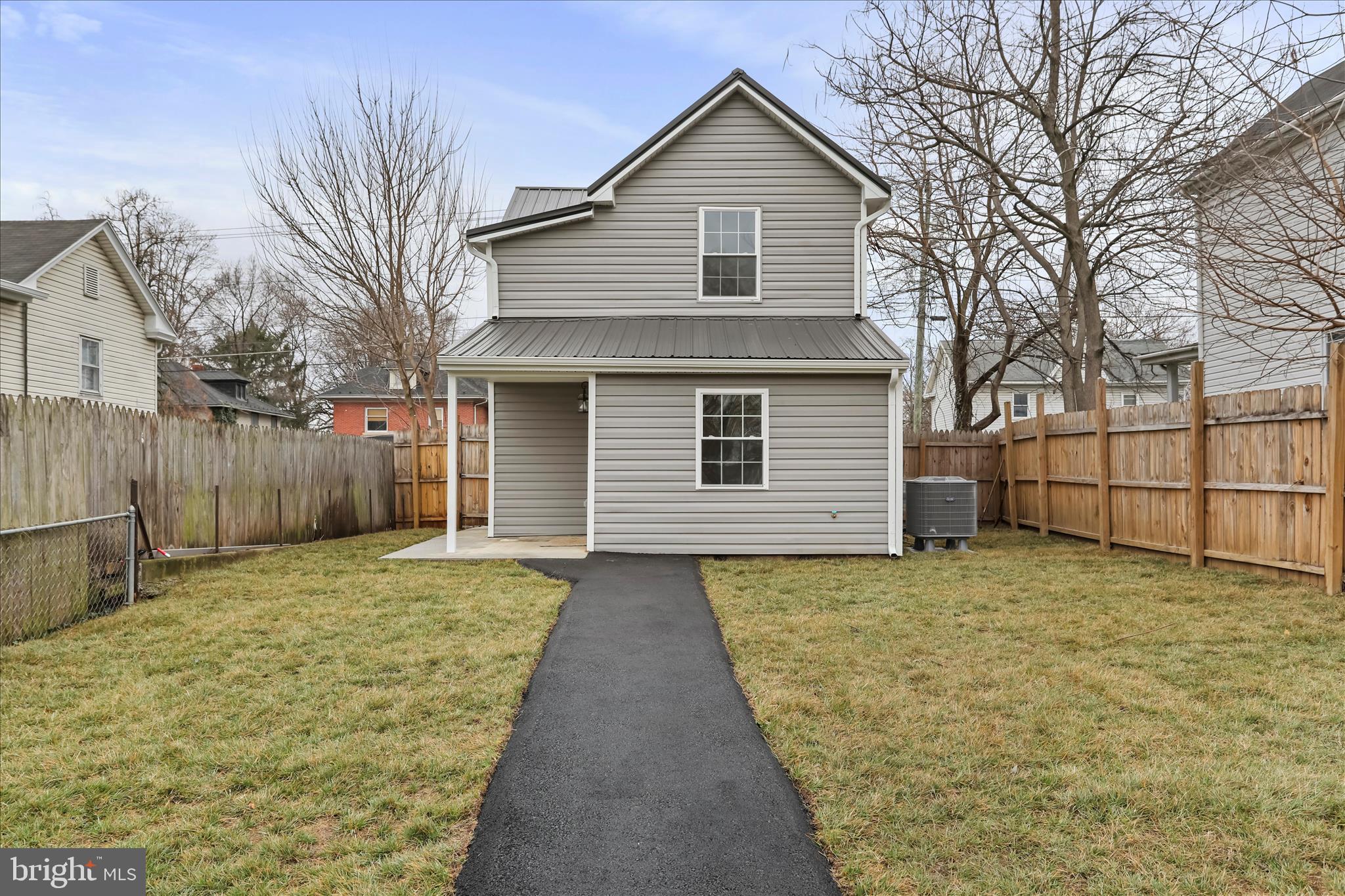 MARTINSBURG CITY - Residential