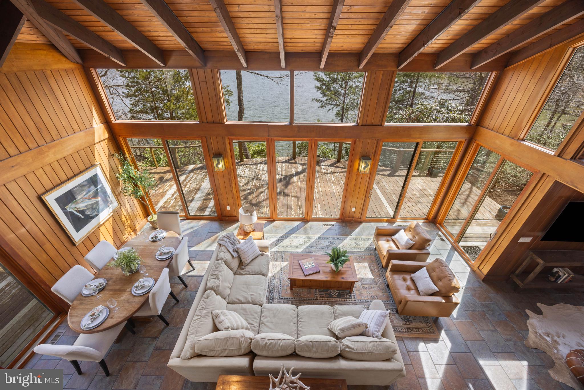 6581 ELIZABETHS LANE