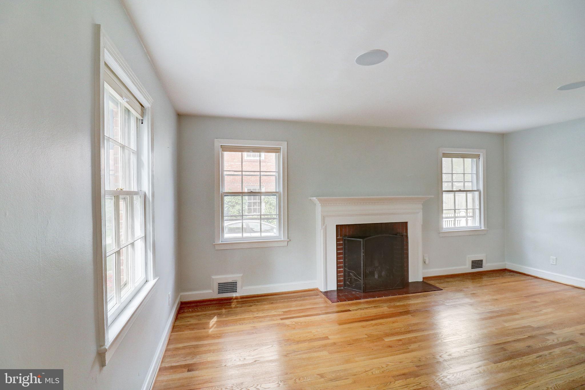 WESTBORO - Residential