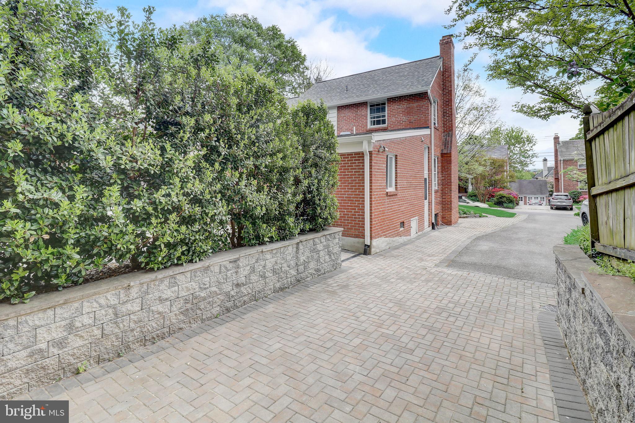 WESTBORO - Residential