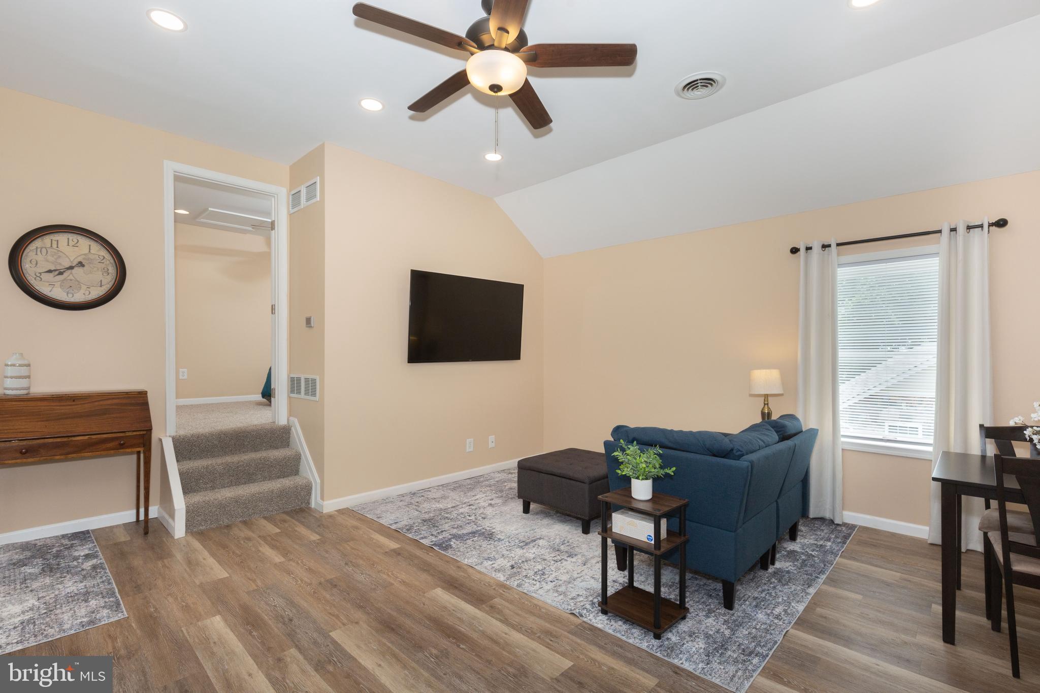 DEEP VALLEY - Residential