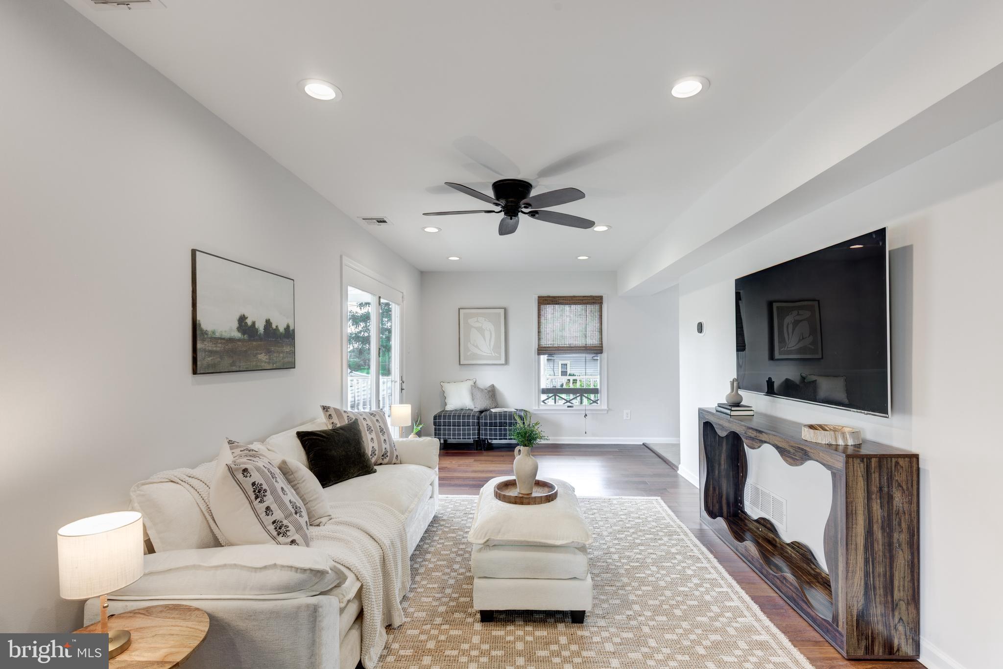 DEEP VALLEY - Residential