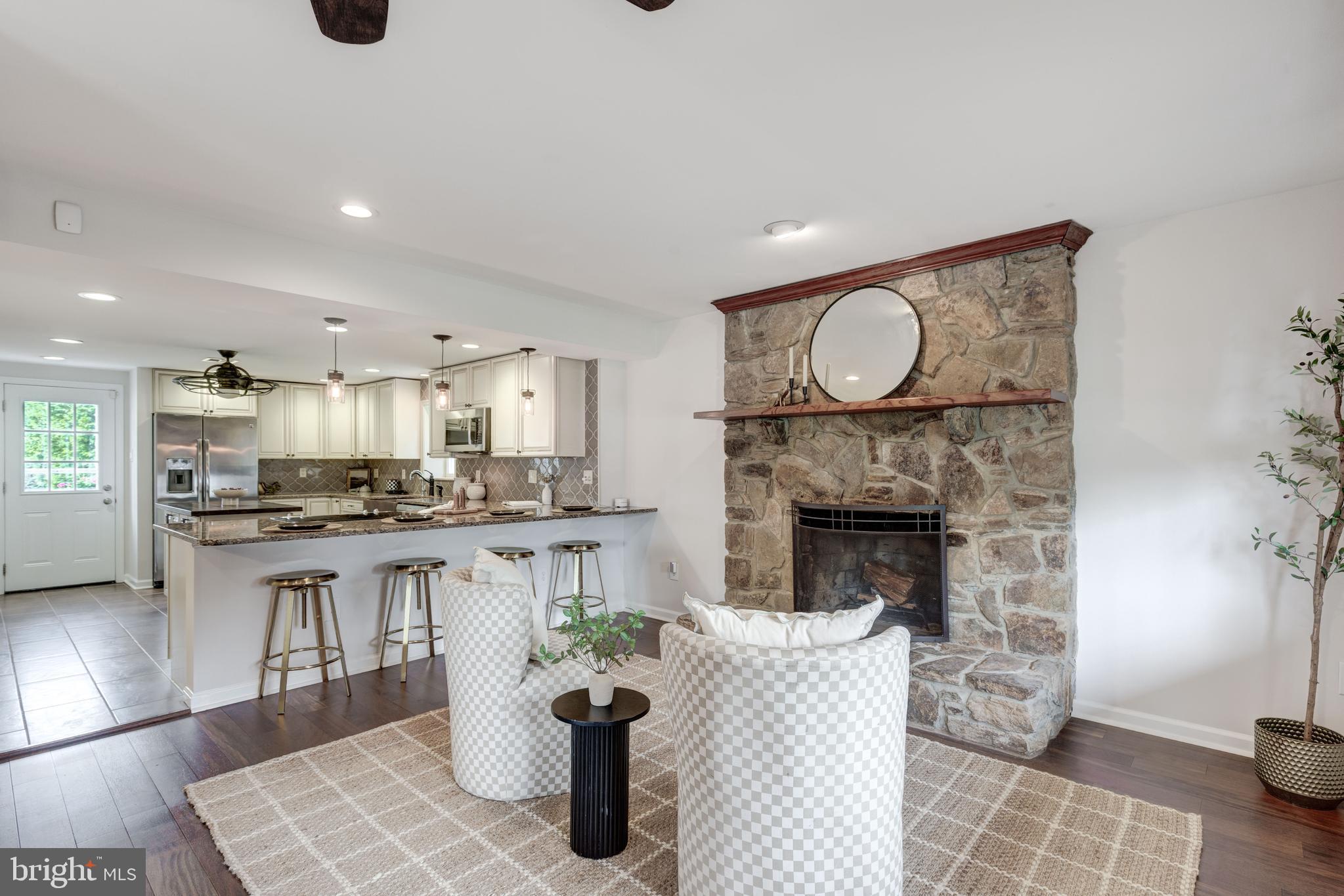 DEEP VALLEY - Residential