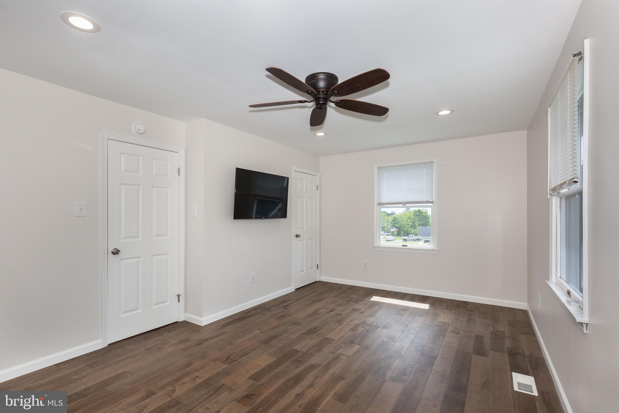 DEEP VALLEY - Residential