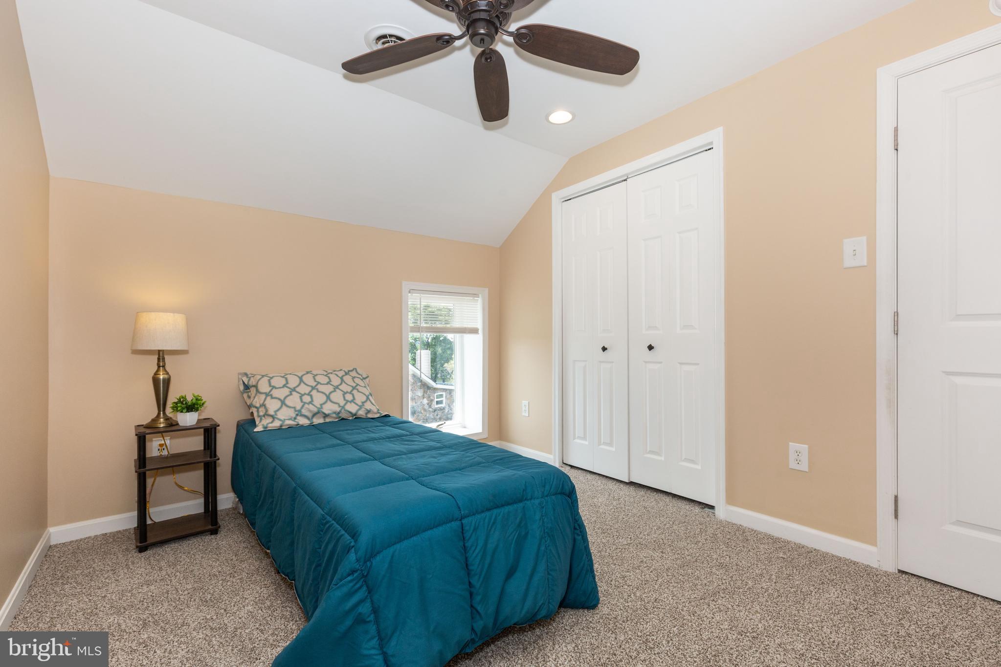 DEEP VALLEY - Residential