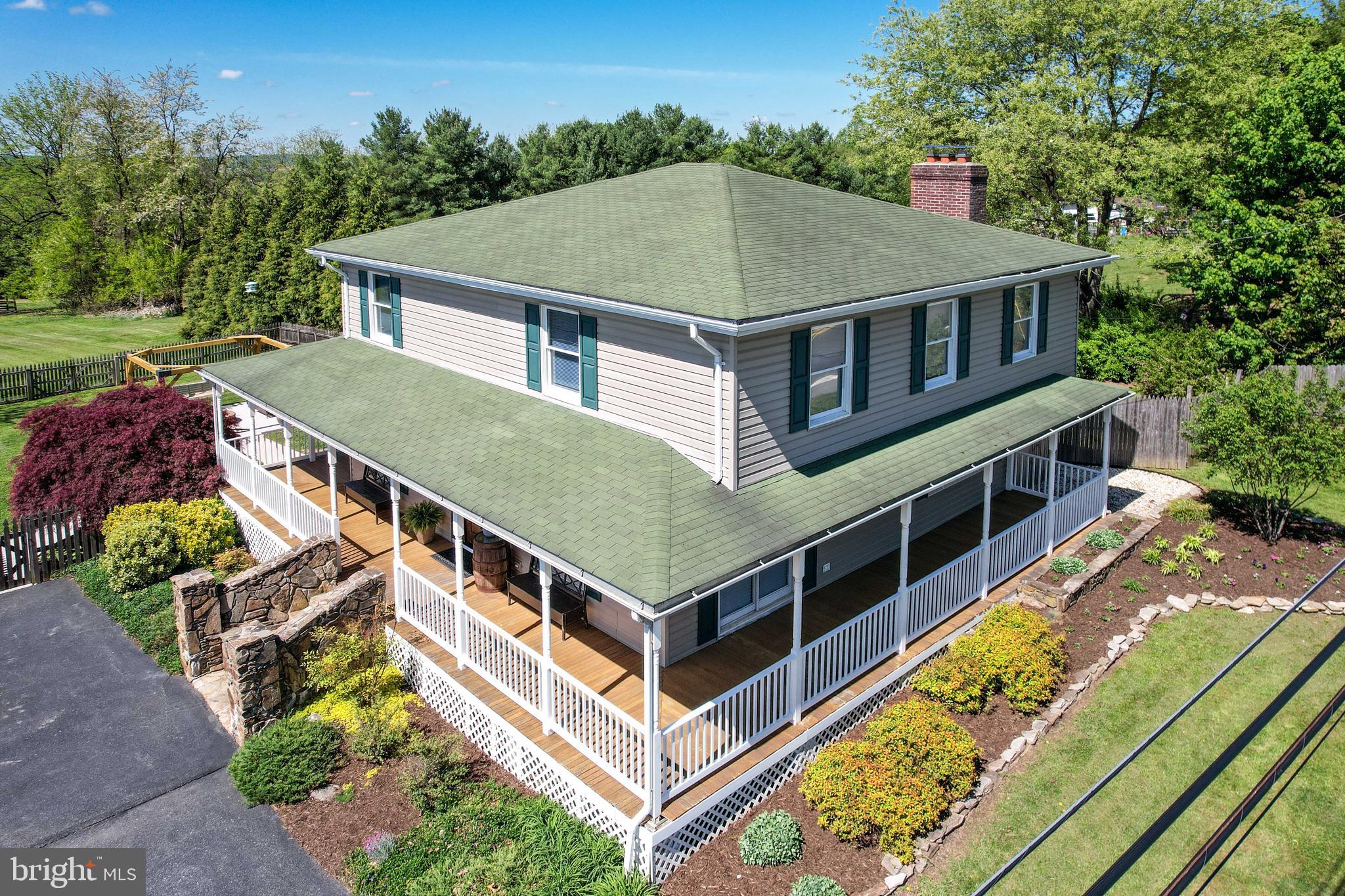 DEEP VALLEY - Residential