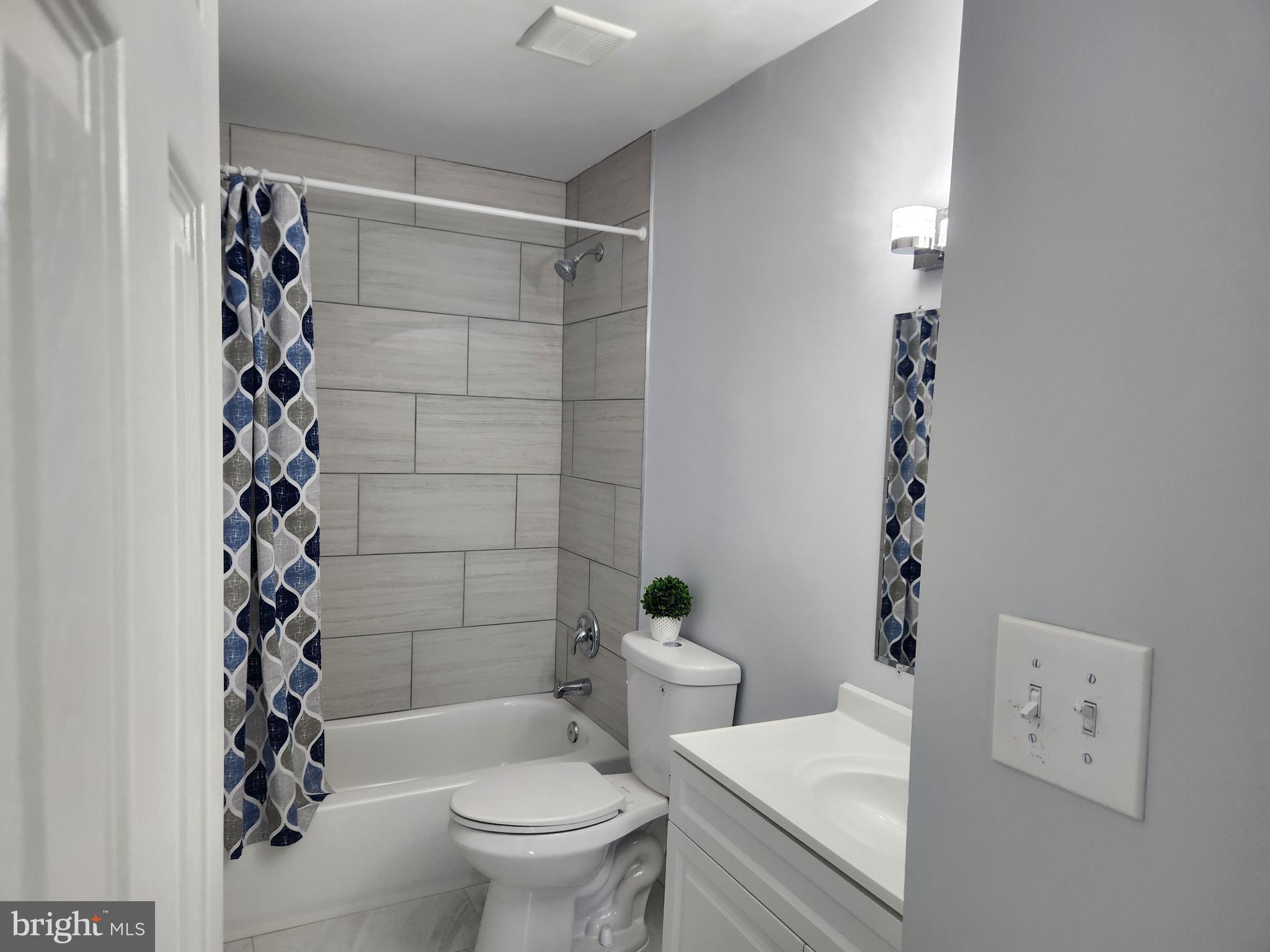 DALE CITY - Residential