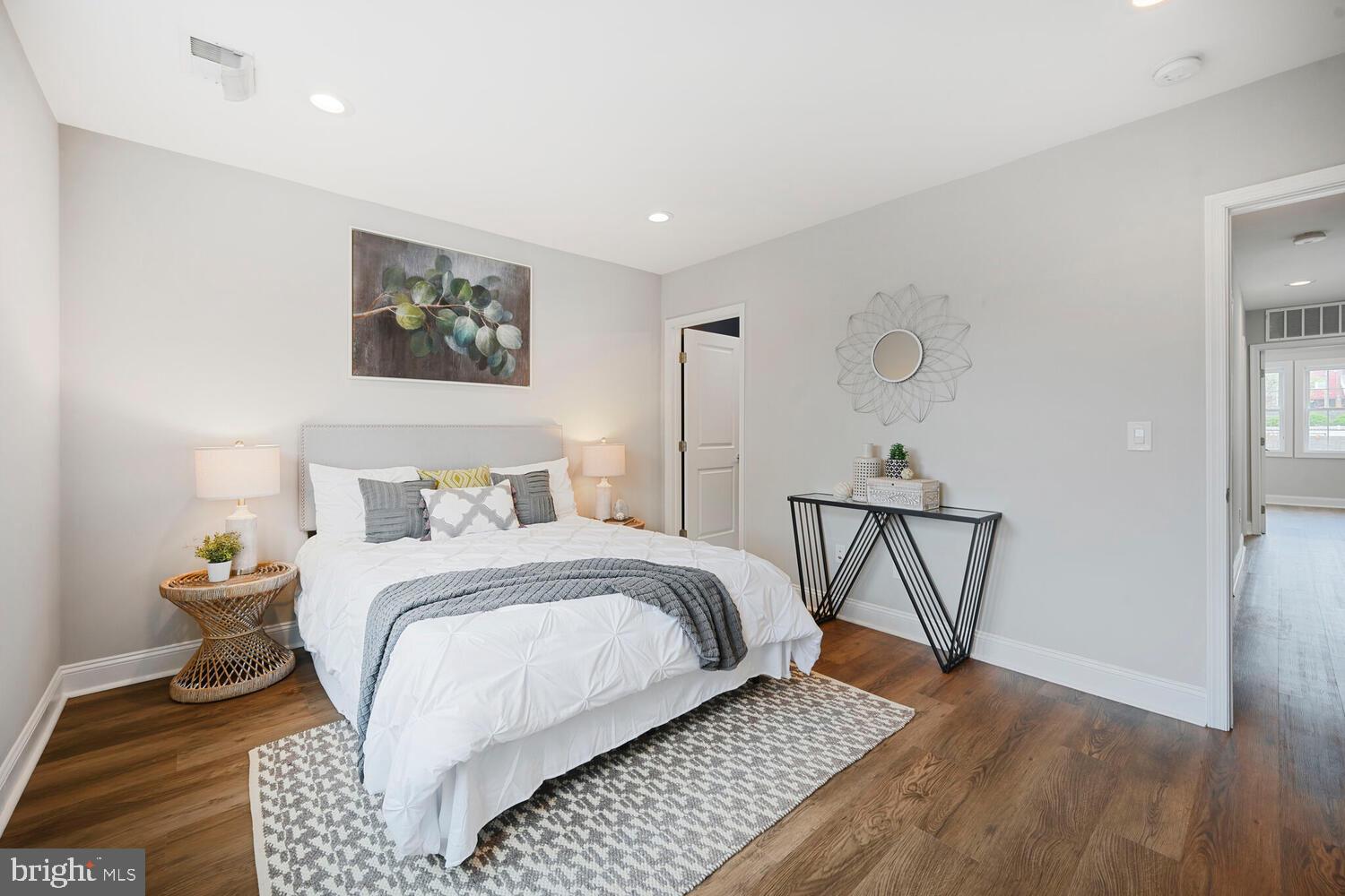 PETWORTH - Residential
