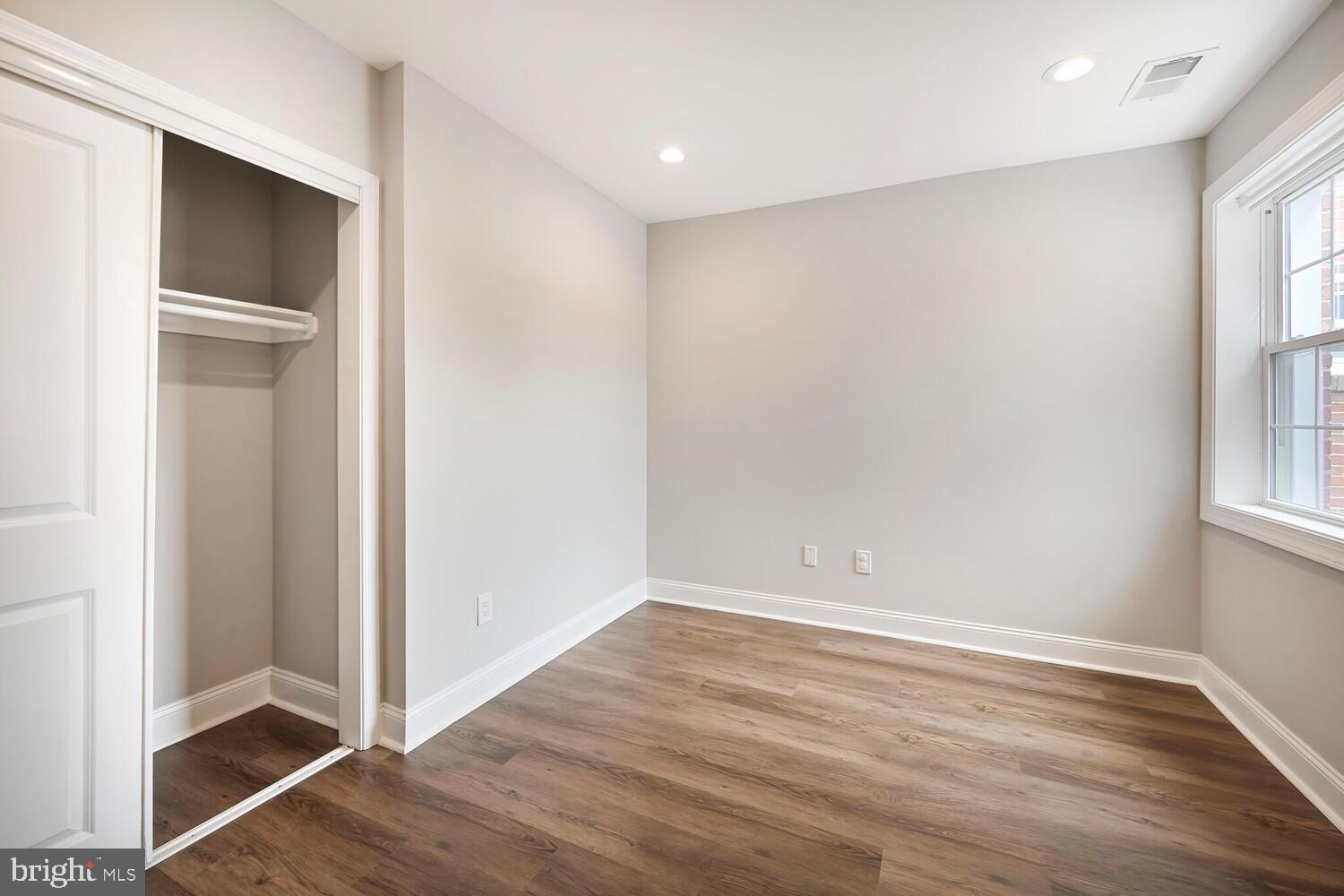 PETWORTH - Residential