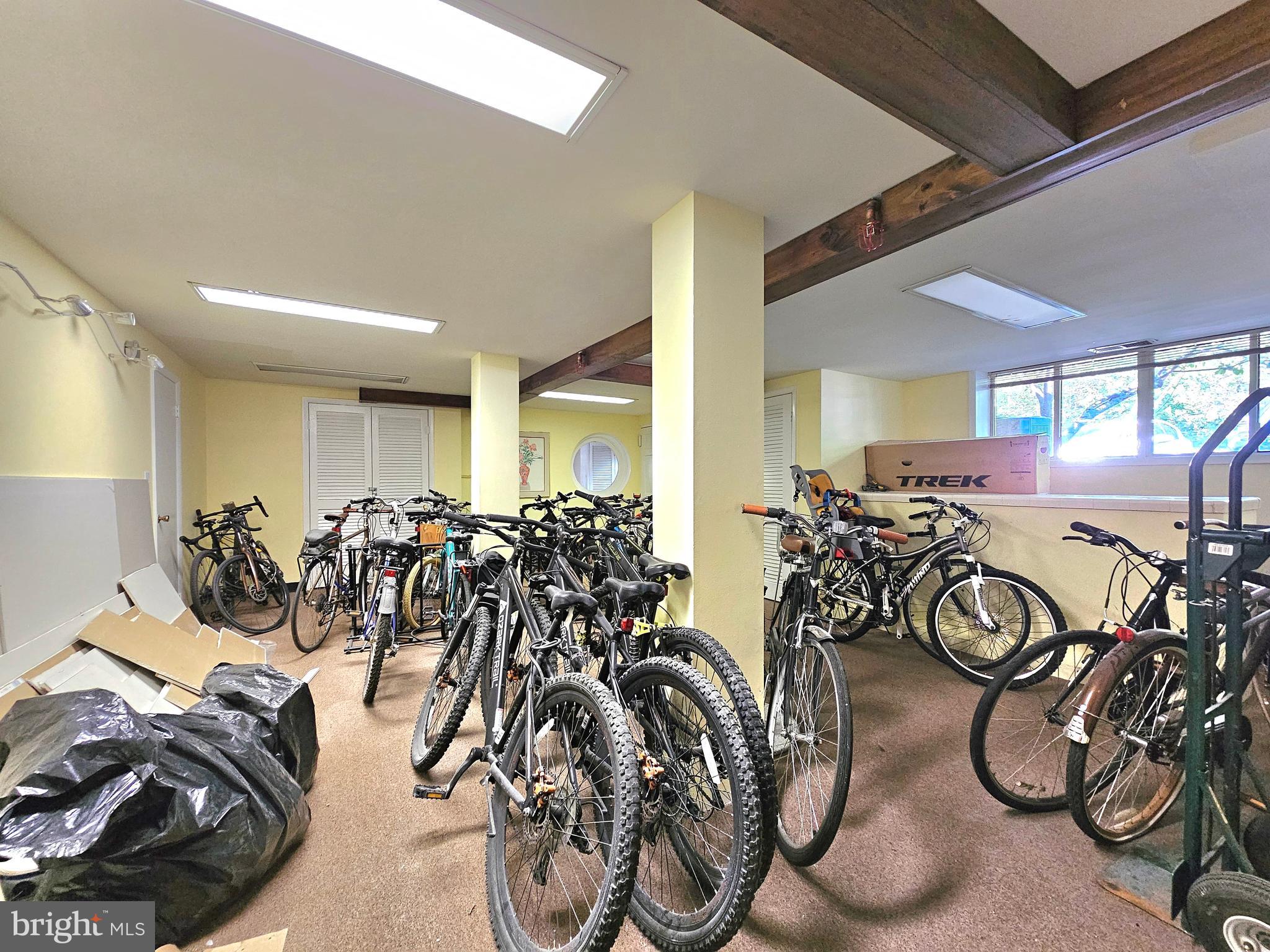 SEMINARY WALK - Residential Lease