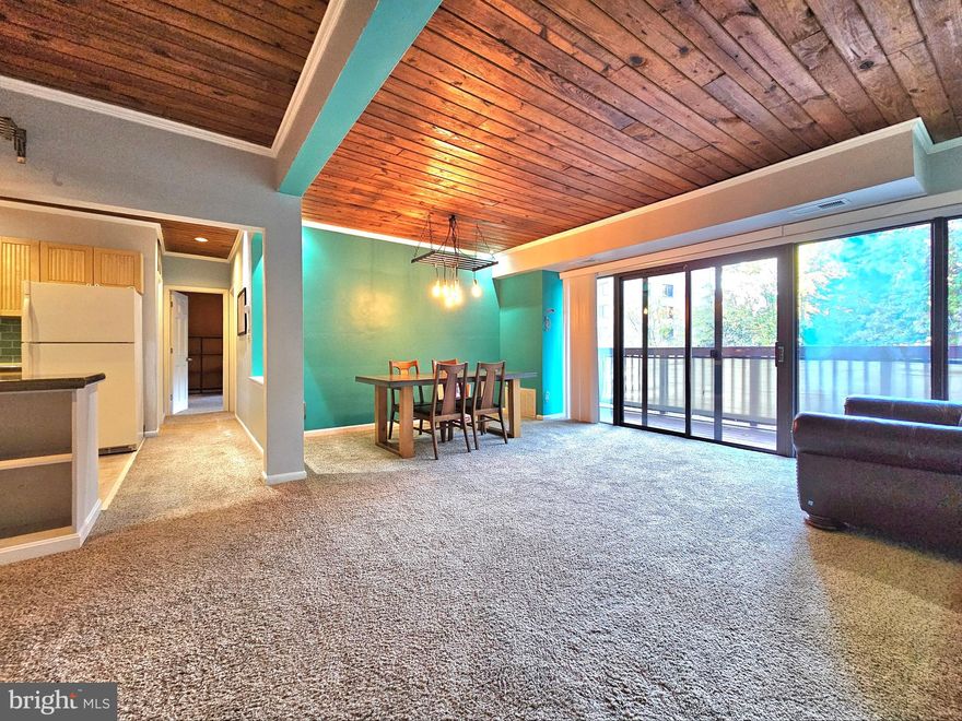 AVAILABLE IMMEDIATELY. PARTIALLY FURNISHED but can be removed if tenant doesn't want furniture. 

Welcome to this charming 2-bedroom, 2-bath condo located in a secure building with controlled access. This partially furnished unit includes two bookshelves, two single sofas, a dresser, a bedframe with a matching mattress, and a dining table with four chairs.

Enjoy your own private balcony accessible from the living room, perfect for relaxing or entertaining. The unit features an upgraded gourmet kitchen with stainless steel appliances, a stylish subway tile backsplash, and sleek floor tiles. The beautiful wood-plank ceiling adds a touch of elegance.

The spacious master bedroom boasts a generous walk-in closet and an ensuite bathroom. For convenience, the unit includes a washer and dryer, with additional machines available in the common area.

You’ll also benefit from one unassigned permitted parking space, access to a bicycle storage room, and a well-equipped exercise room.

Situated in a prime location, this home is close to public transportation, major commuter routes, shopping, and dining options.

There is a condo move-in fee of $150 that the tenant is responsible for paying. Dog-friendly: Up to 2 dogs, no more than 75 lbs with breed restriction. No cats.