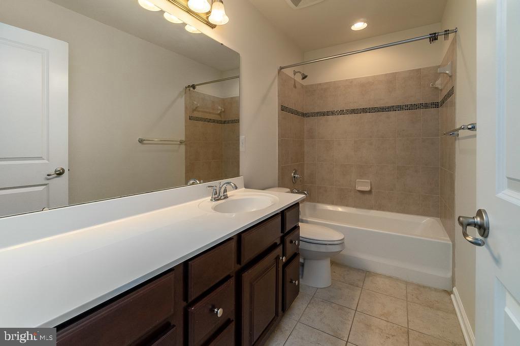 VILLAGE OF IDLEWILD - Residential