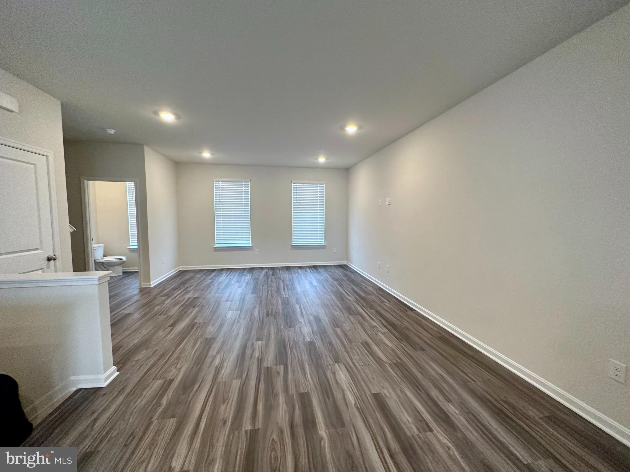 TUSCARORA CREEK - Residential Lease