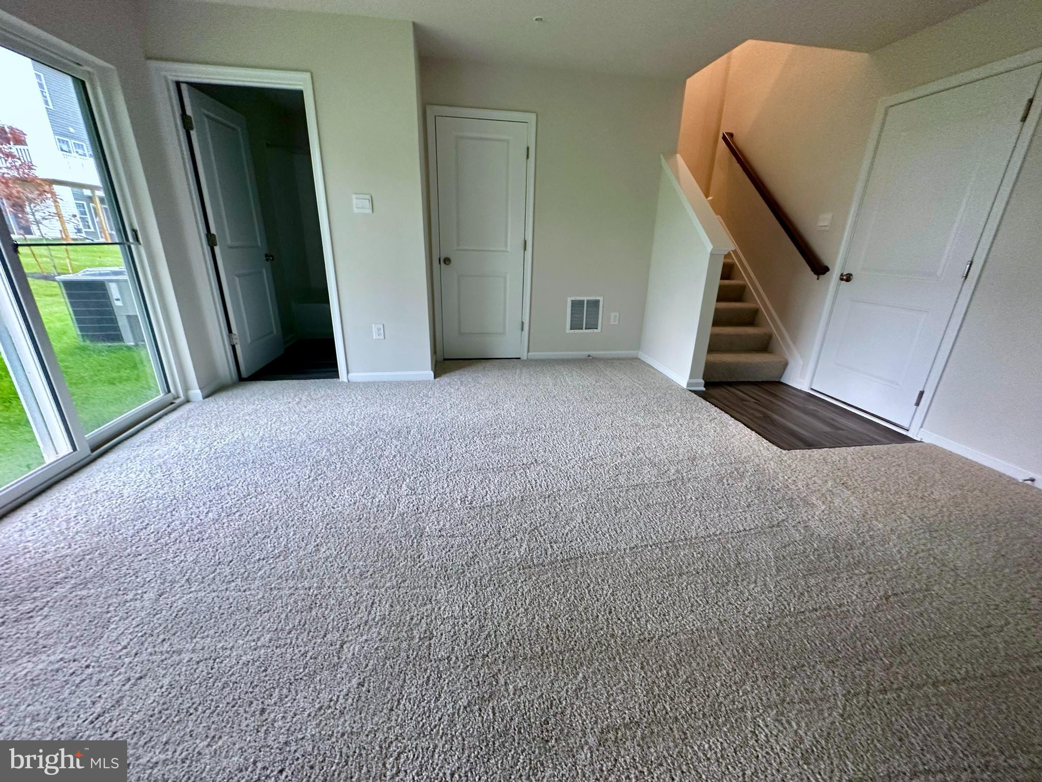 TUSCARORA CREEK - Residential Lease