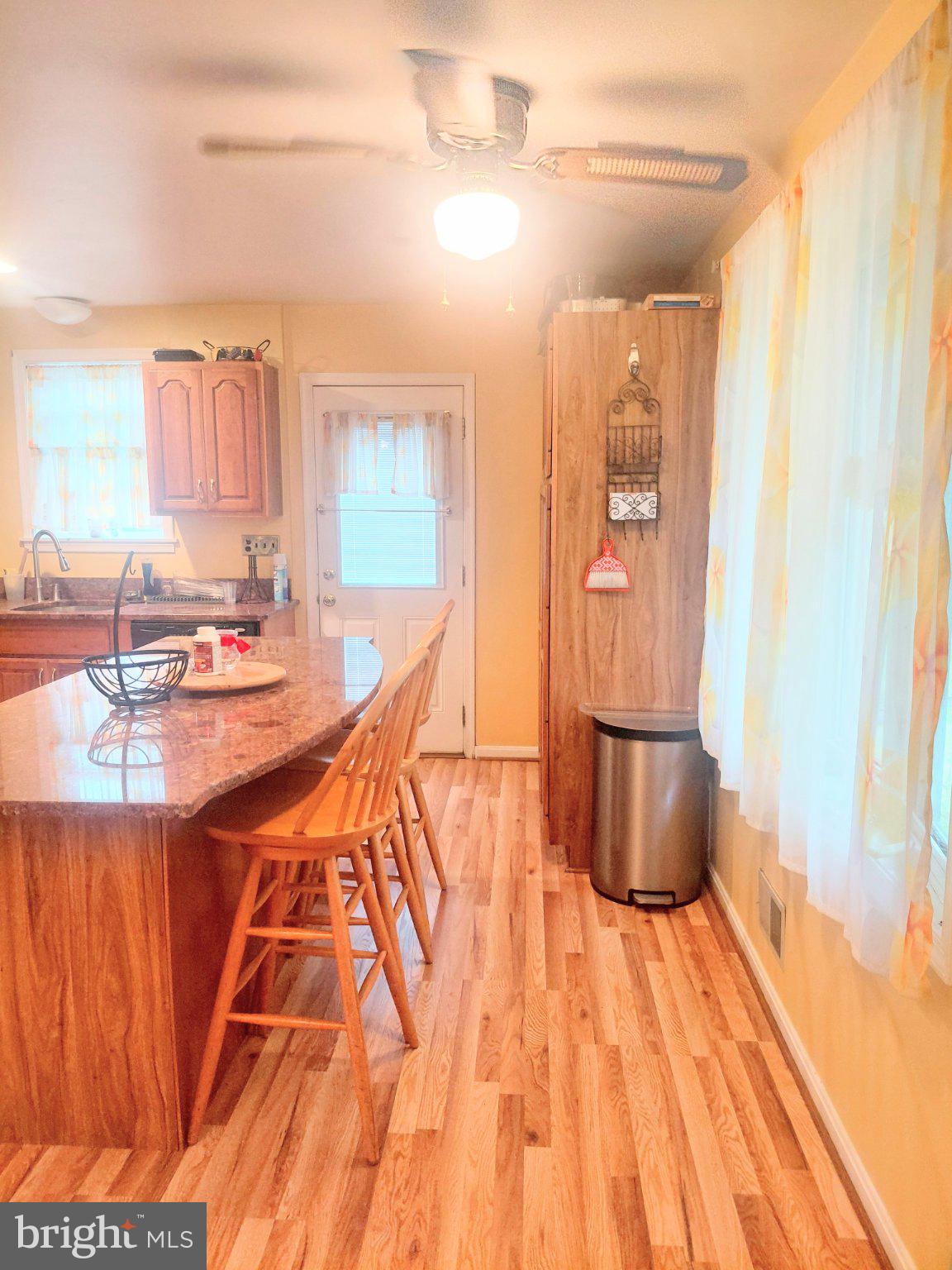 12118 OLD COLONY DRIVE